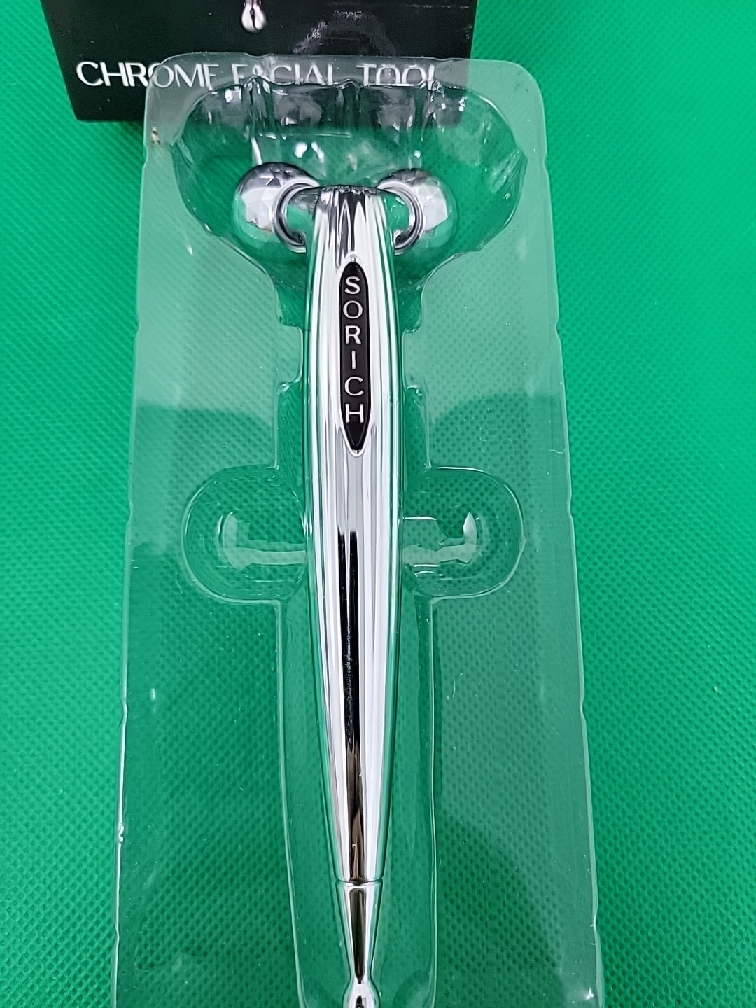 So Rich Chrome Facial Tool 360-degree Massage Roller Firm Lift