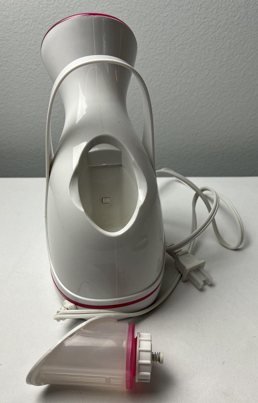 Amconsure Nano Ionic Facial Steamer w/5pc. Stainless Steel Skin Kit.New no box.