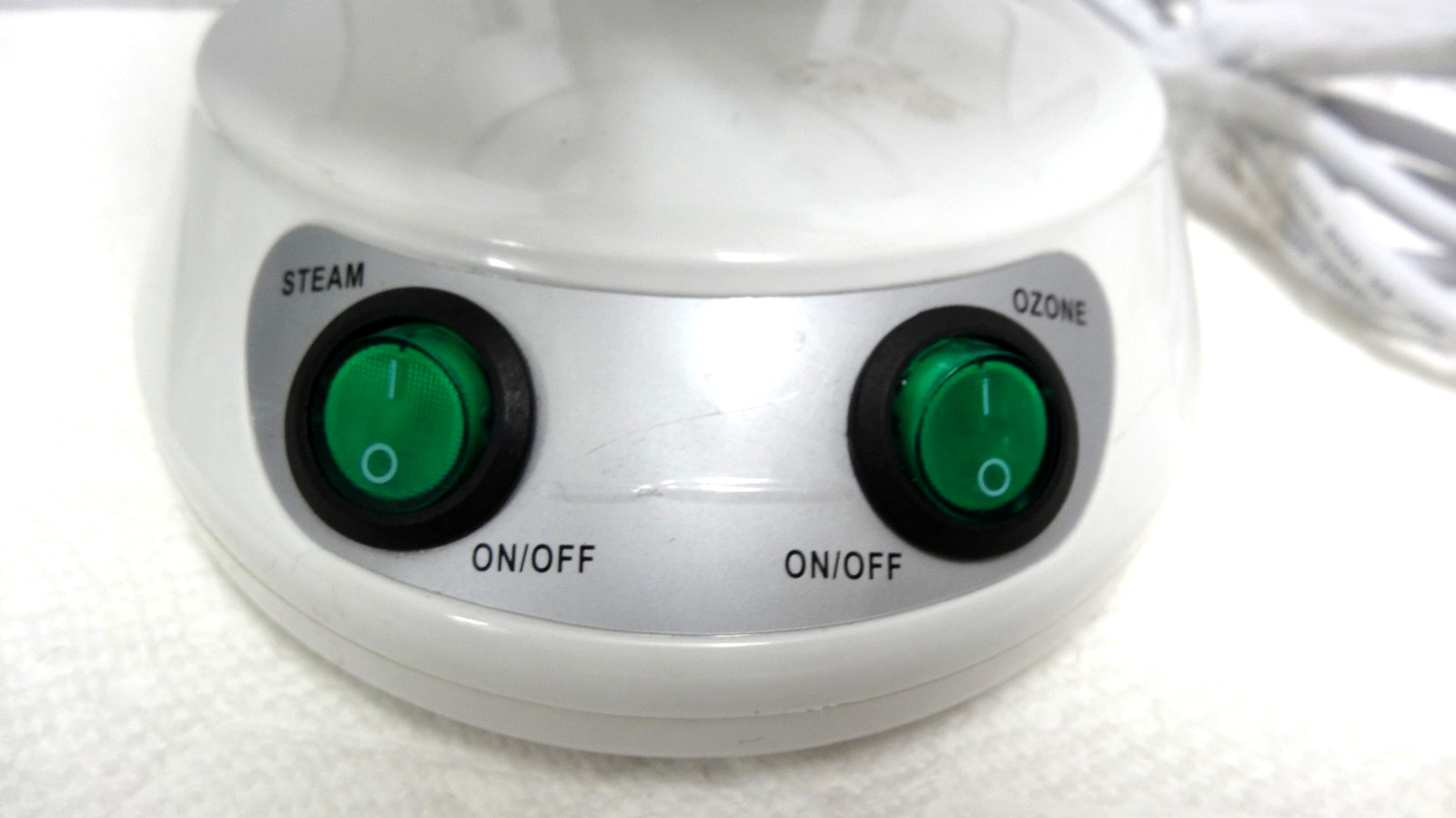 FACIAL STEAMER Hot Mist Facial Steamer KD2328, Personal Care !!