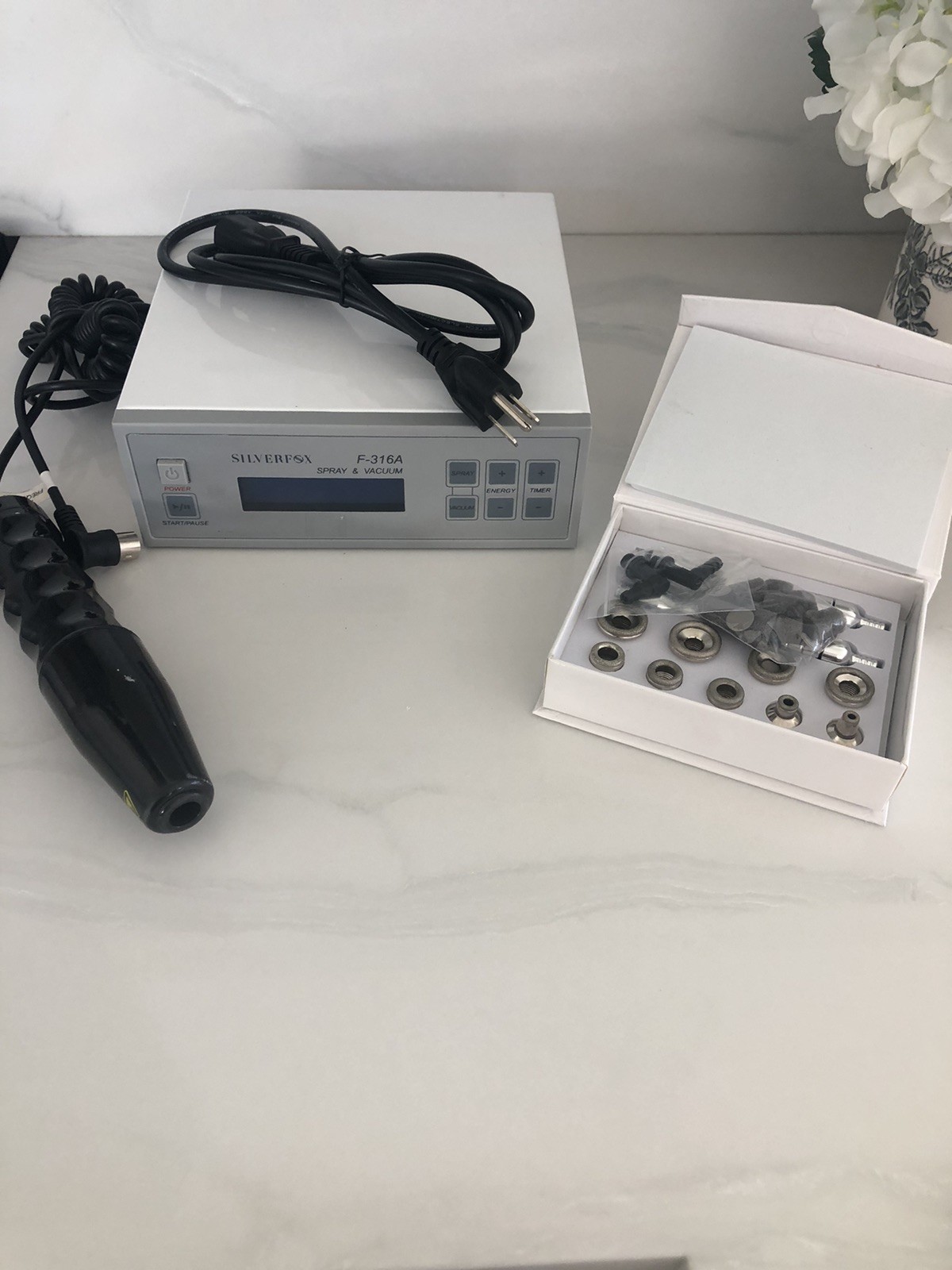 Silver fox F 316a Spray And Vacuum Skincare Beauty Machine