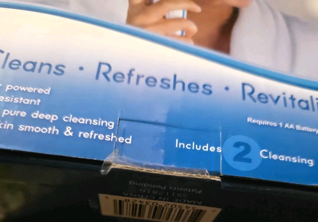Spin Spa Cleansing Facial Brush with 2 Cleansing Attachments New In Box Sealed