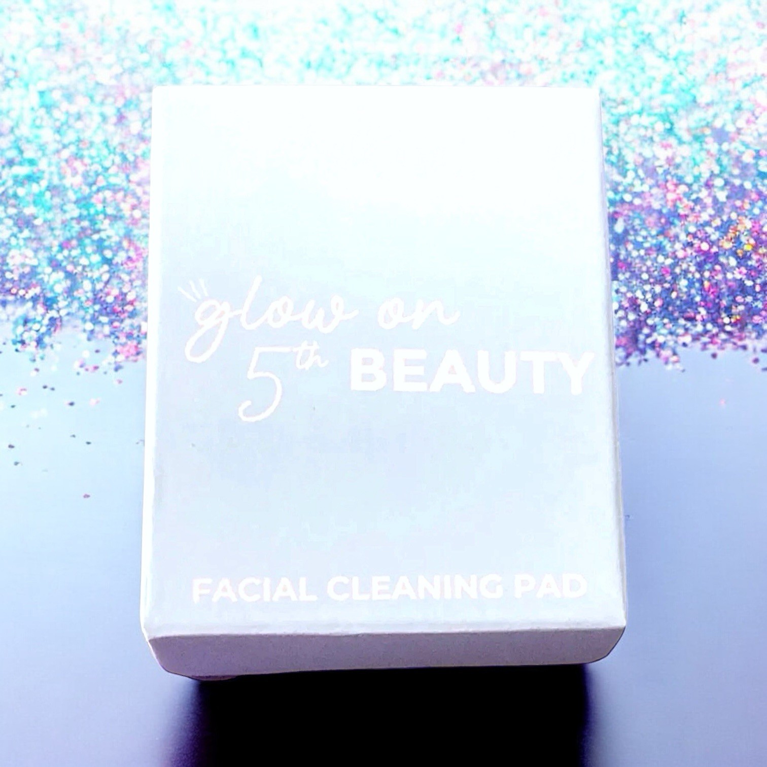 Glow on 5th Beauty Facial Cleaning Pad Brand New In Box