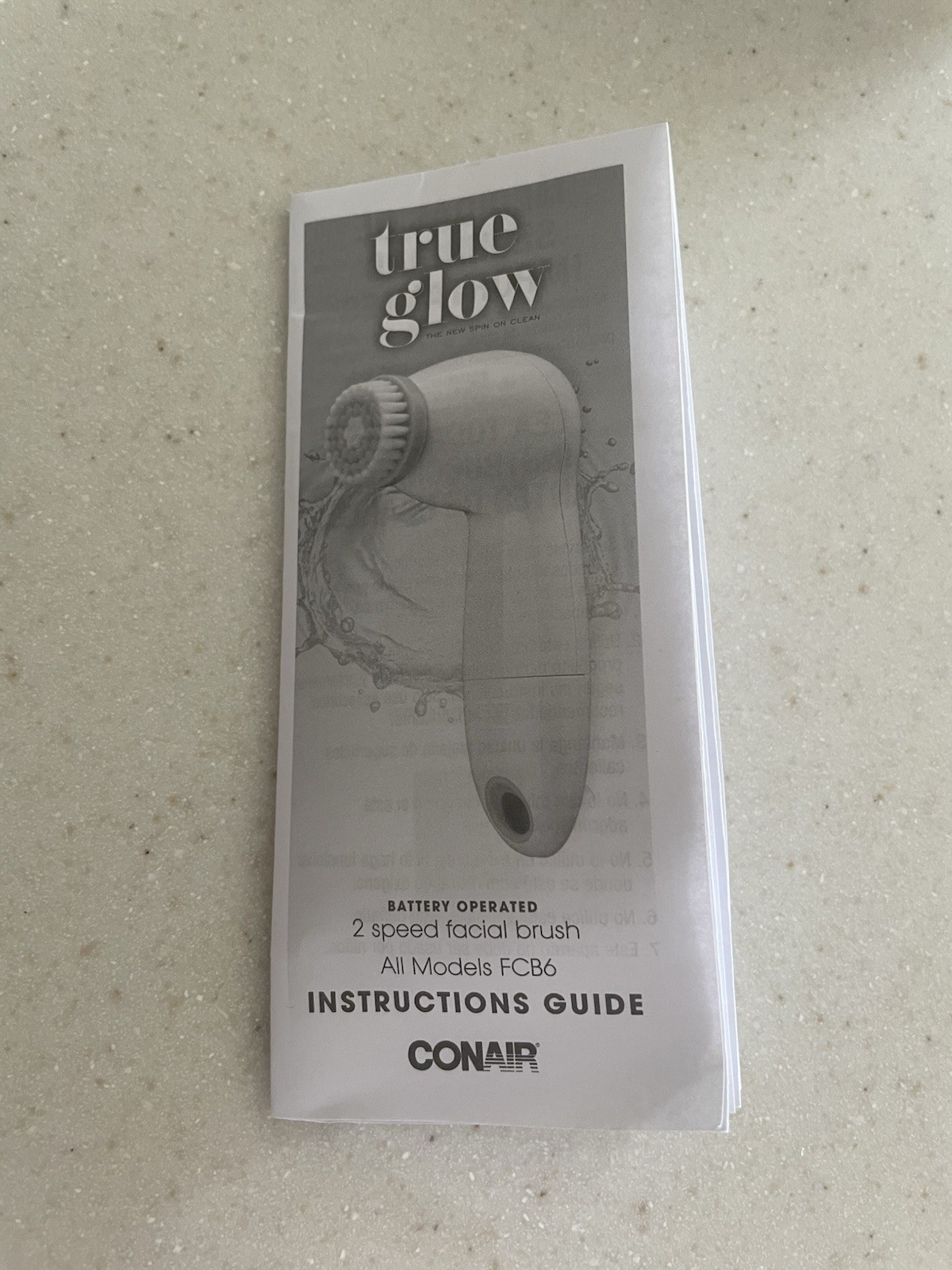Conair True Glow Battery Operated Facial Kit with 3 Brushes ~ New in Box