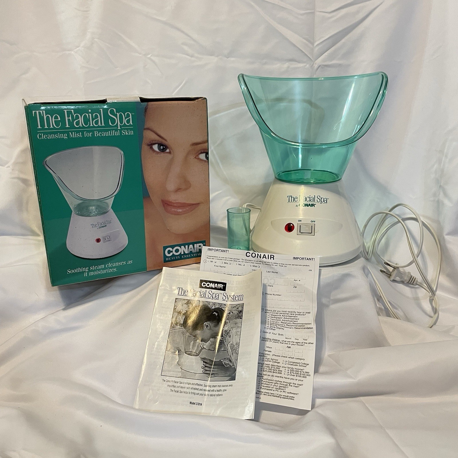 The Facial Spa by Conair Model 3701AXA, ~Cleansing mist for beautiful skin~