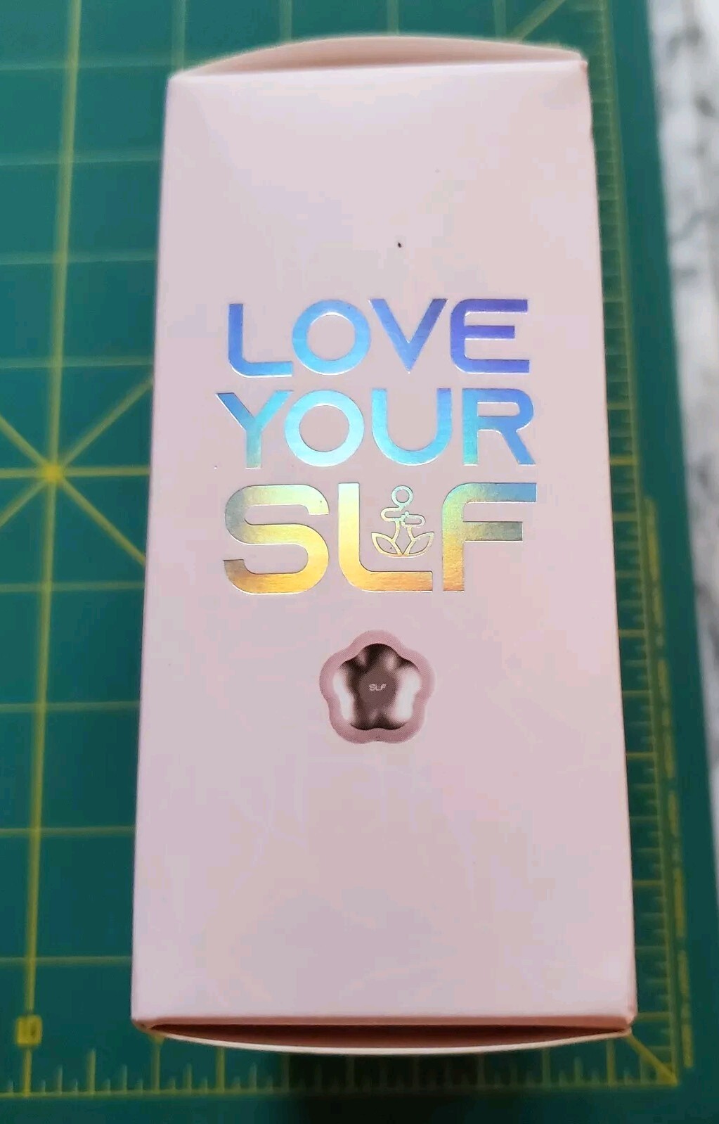 SLF Facial Cleansing Massager Scrub Removes Makeup Dirt Oil Exfoliate Recharge