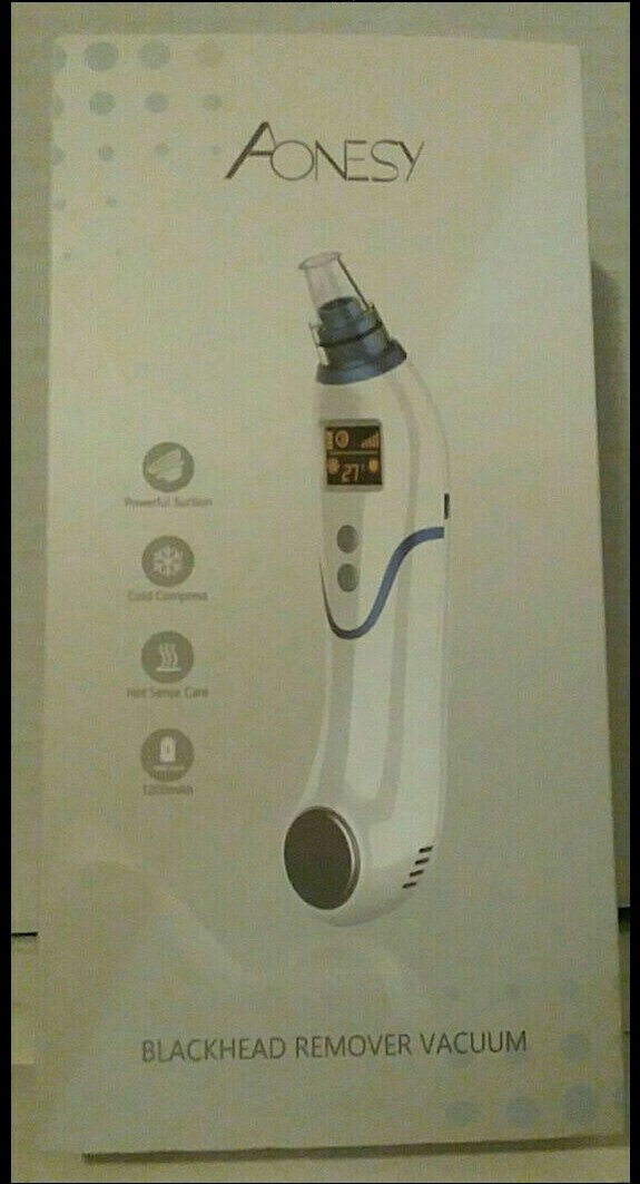Aonesy Blackhead Vacuum Remover