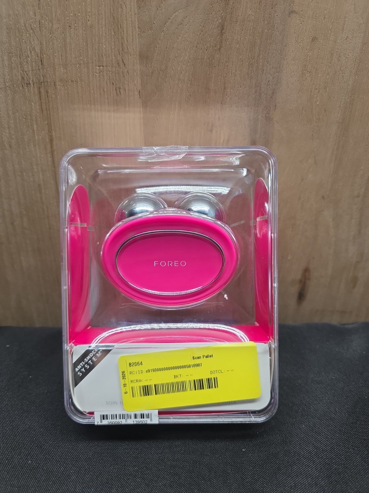 FOREO BEAR Smart Microcurrent App Facial Toning Device Pink