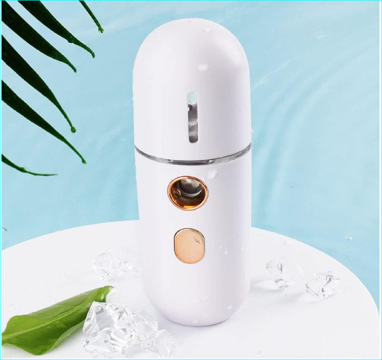 Portable Hydrating Nano Mister, Mini Facial Steamer for skincare, Handheld