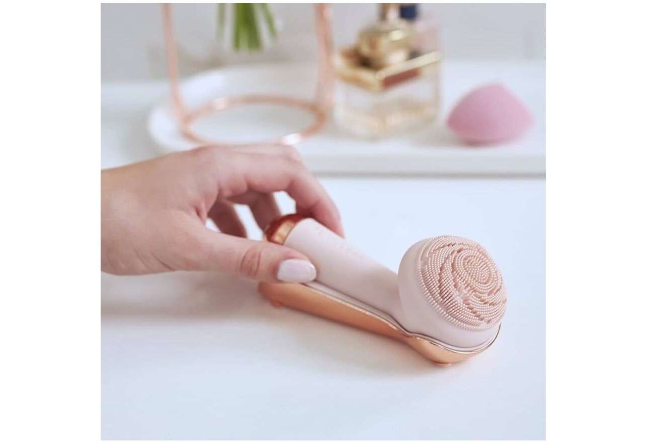 Finishing Touch Flawless Ultra Hygienic Facial Cleanser & Massager