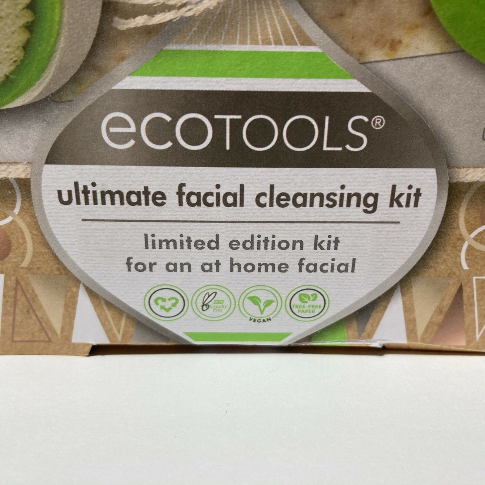EcoTools Ultimate Facial Cleansing Kit Dry Face Deep Cleansing Brush Oatmeal