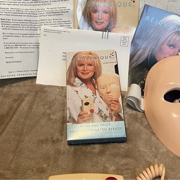 Vintage 1999 Rejuvenique System Linda Evans Facial Toning Kit/ Mask & VHS Works