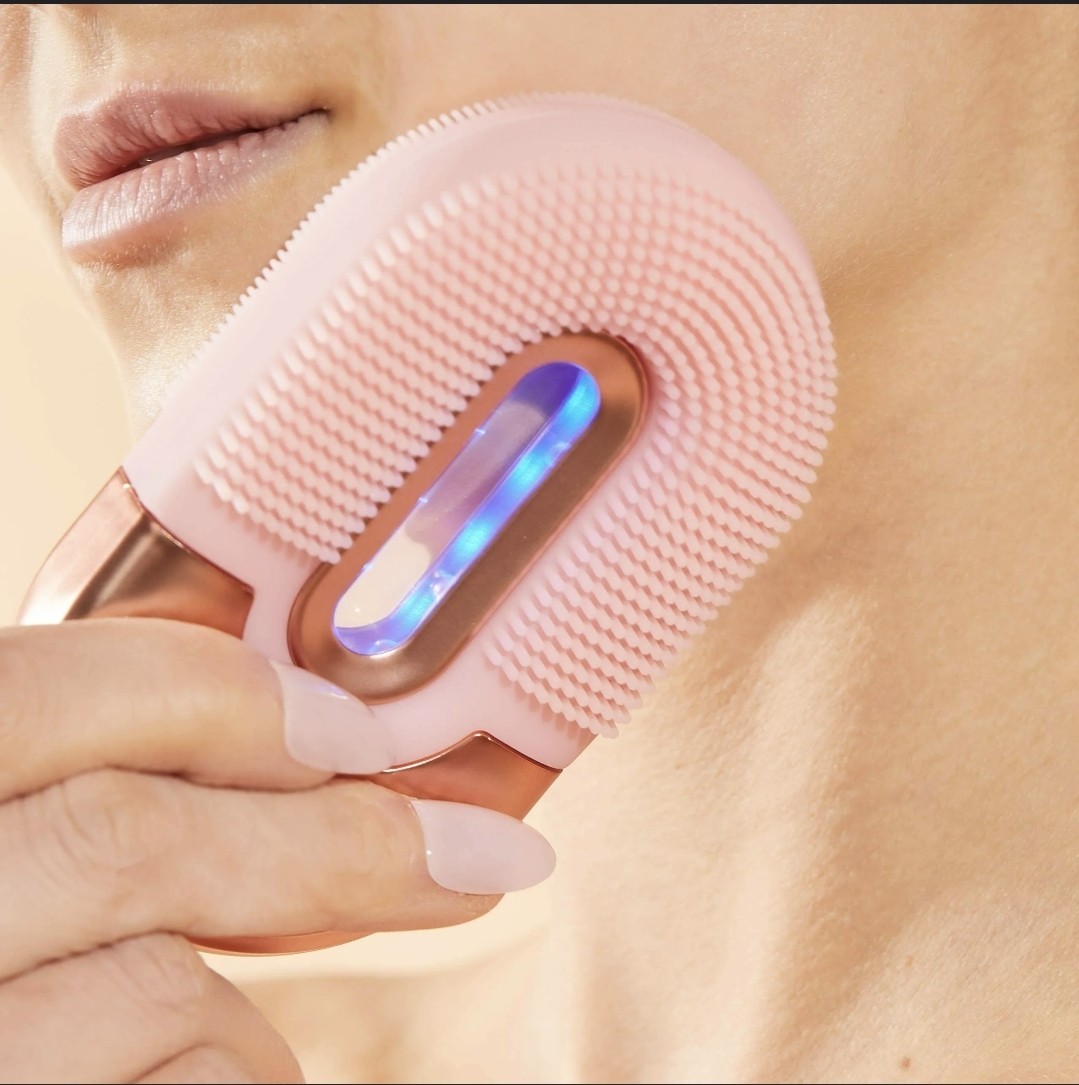 $79 Skin Gym Vibrating Facial Cleansing Brush Silicone