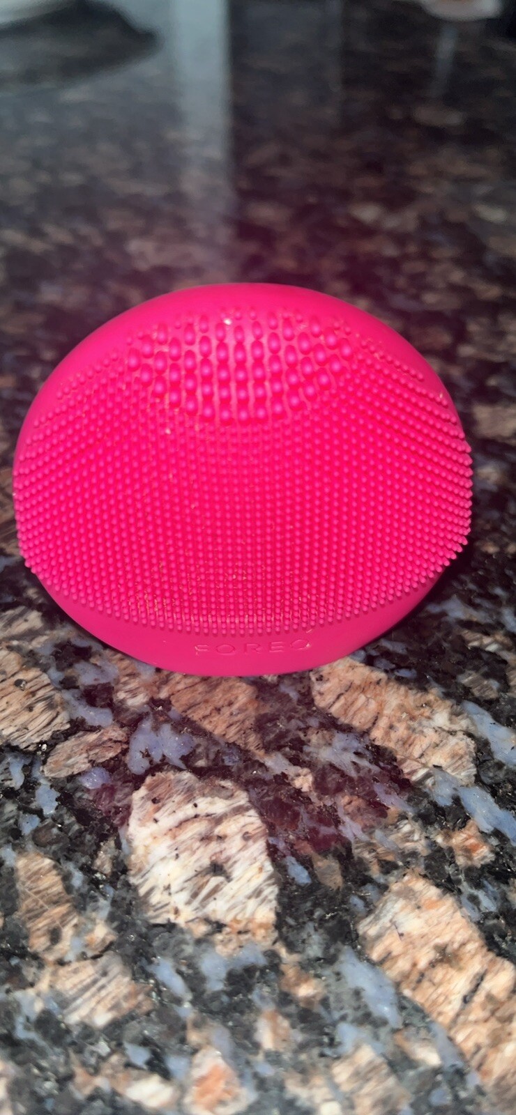 FOREO LUNA FOFO SMART FACIAL CLEANSING DEVICE BRUSH FUCHSIA HOT PINK~NEW No Box