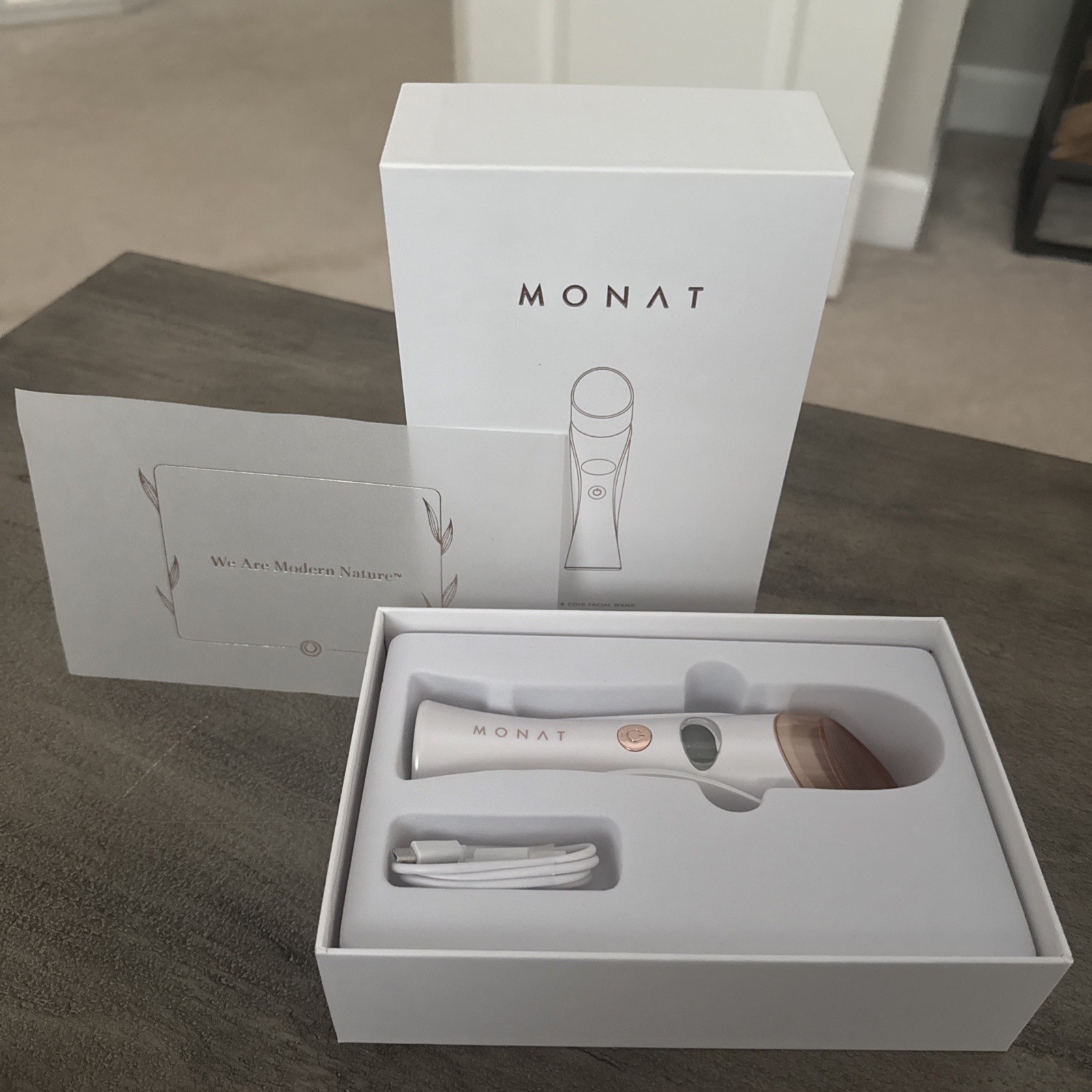 MONAT Hot & Cold Facial Wand, New in Box