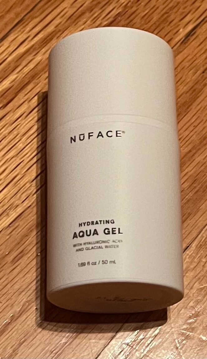 NuFACE Trinity Starter Kit – Advanced Facial Toning Device NuFace Trinity