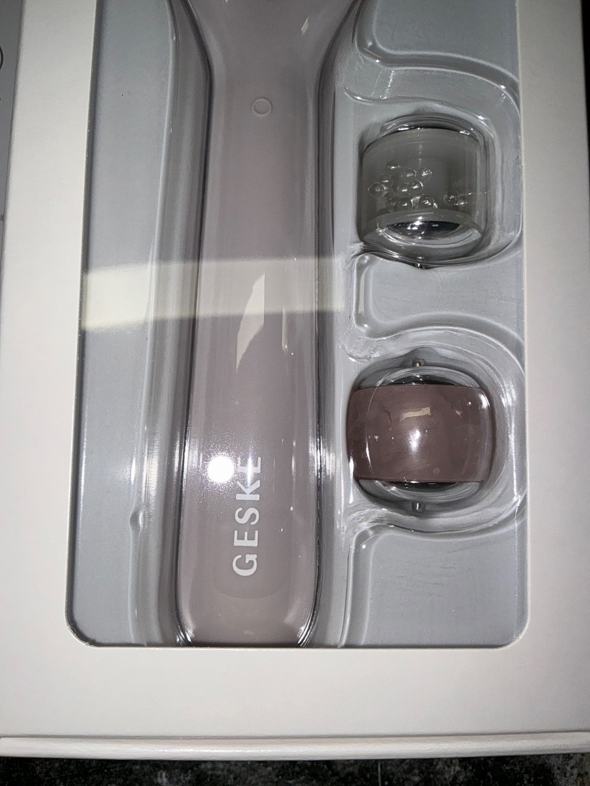 GESKE Smart MicroNeedle Face Roller 9 in 1 Rechargeable Rose Quartz Cooling NIB