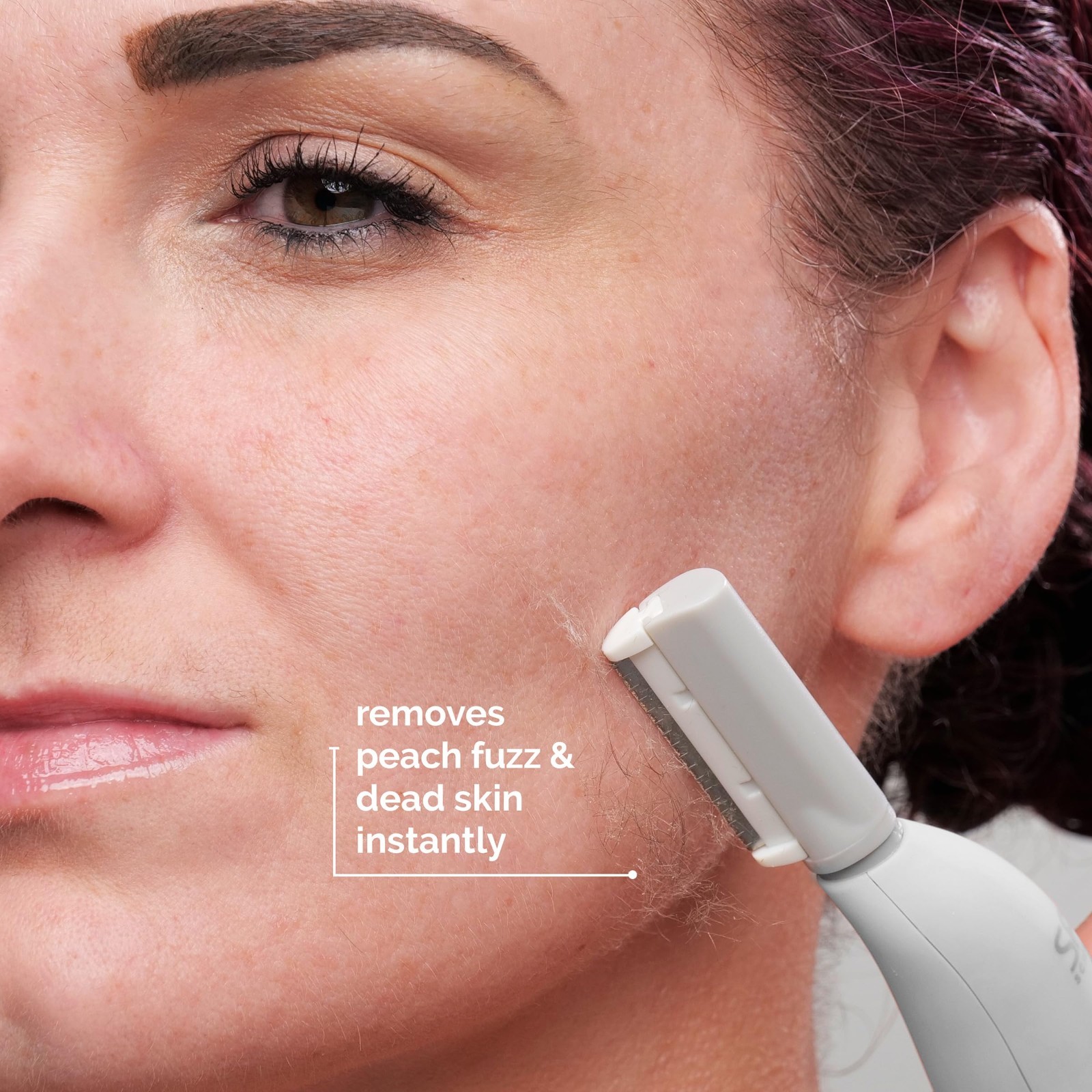 Patented Dermaplane Razor for Women | 2-in-1 Facial Exfoliation & Hair Removal,