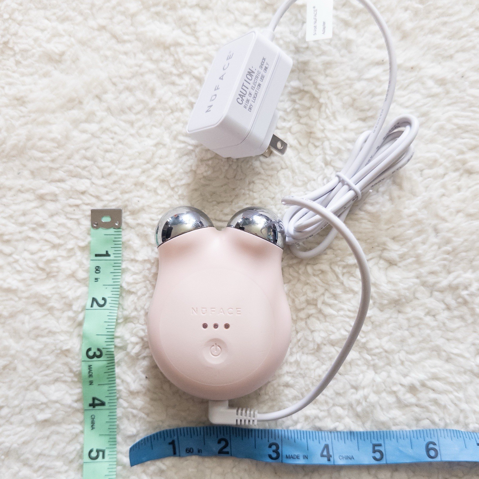 NuFACE Mini Facial Toning Device – Pink (42022)