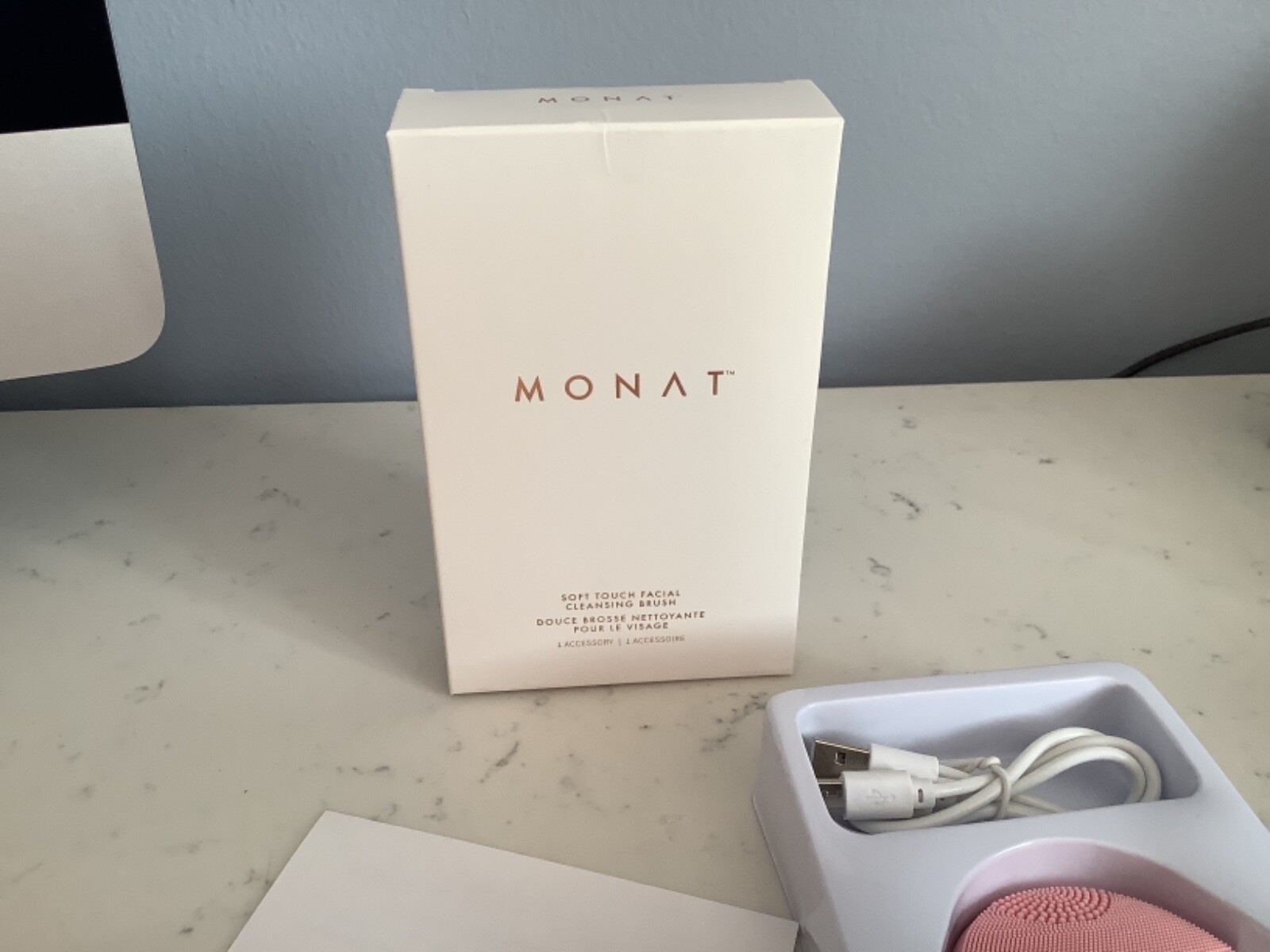 NEW AUTHENTIC MONAT SOFT TOUCH FACIAL CLEANING BRUSH ELECTRIC RECHARGEABLE NR