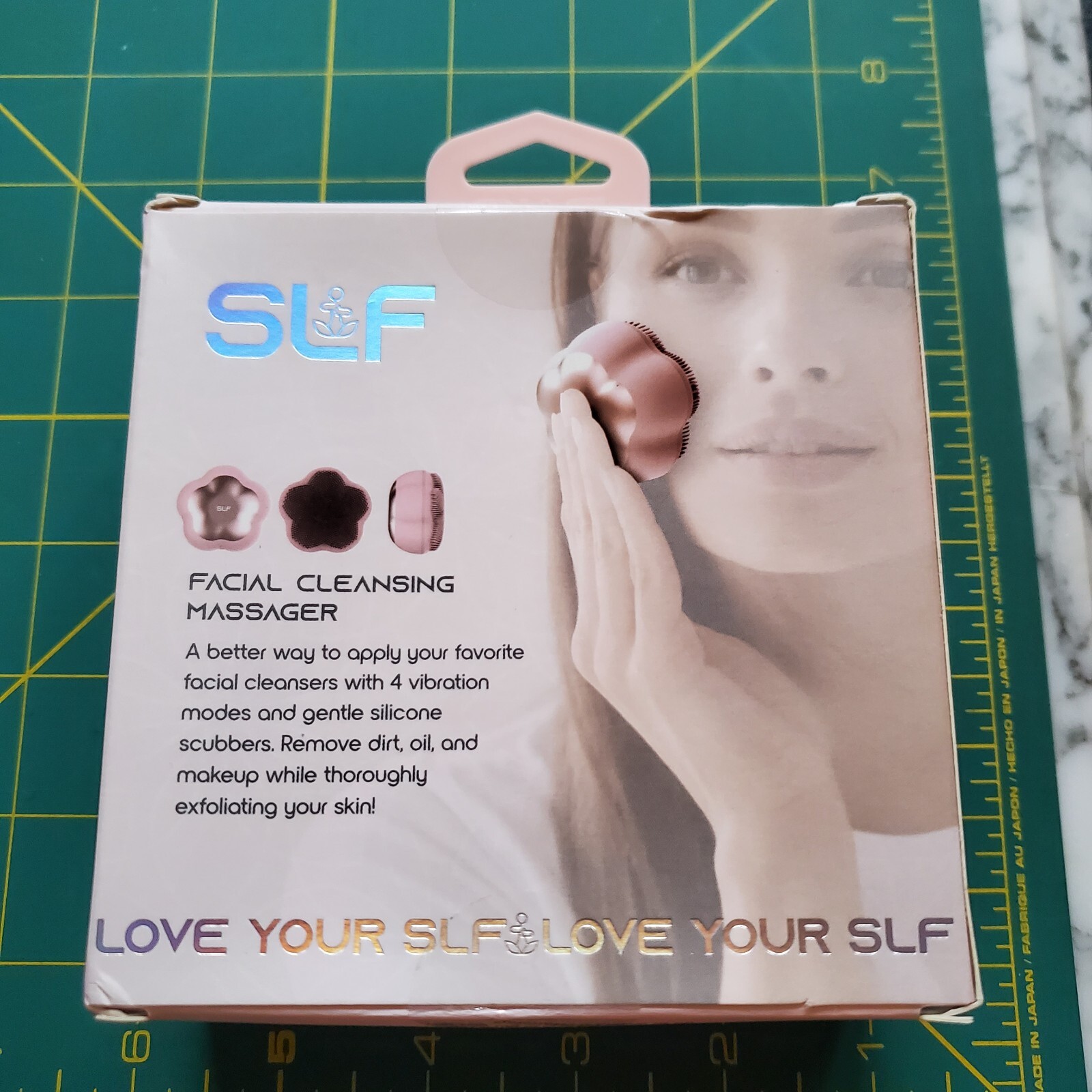 SLF Facial Cleansing Massager Scrub Removes Makeup Dirt Oil Exfoliate Recharge