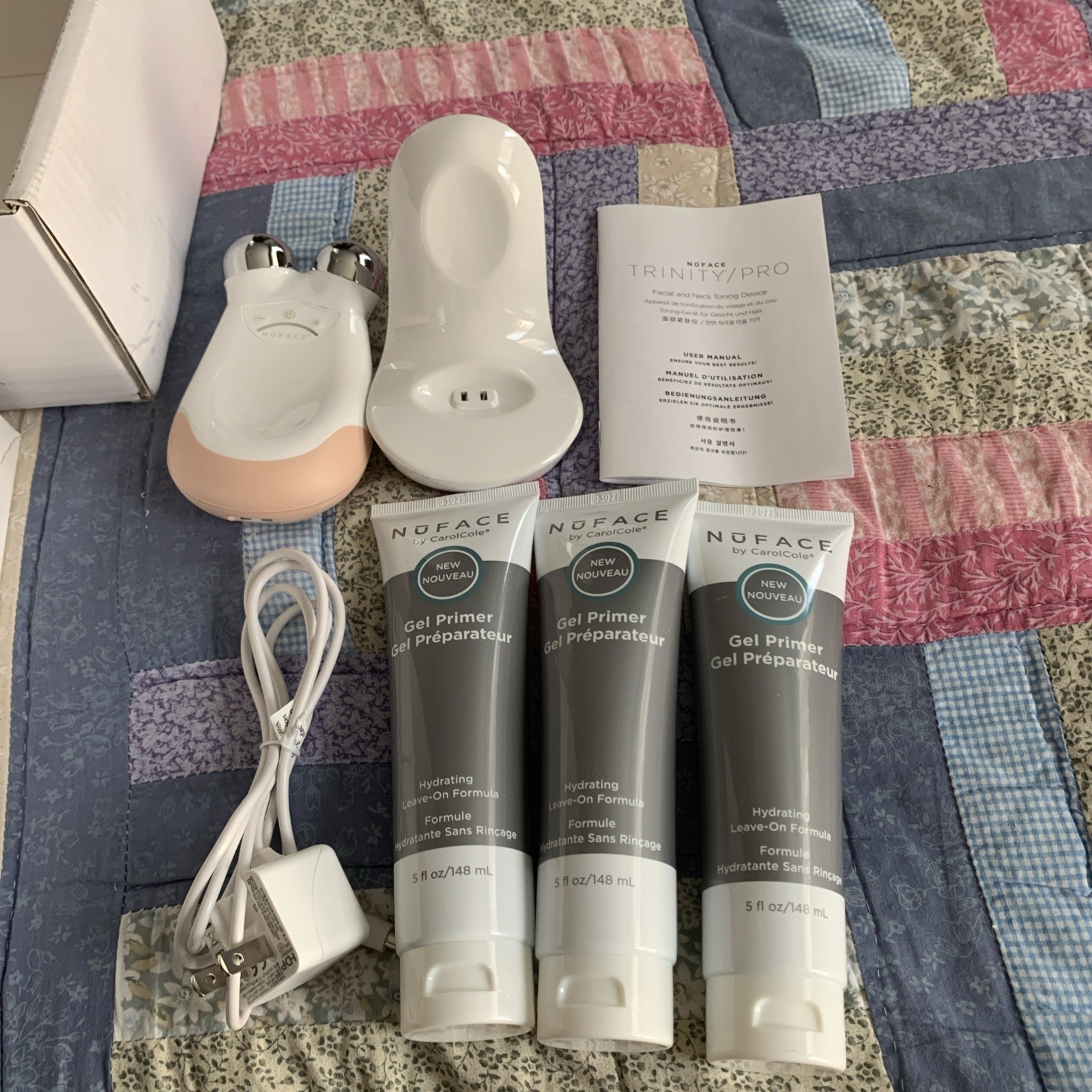 NuFACE Trinity Pro Facial Microcurrent Toning Device w/3 tubes of gel