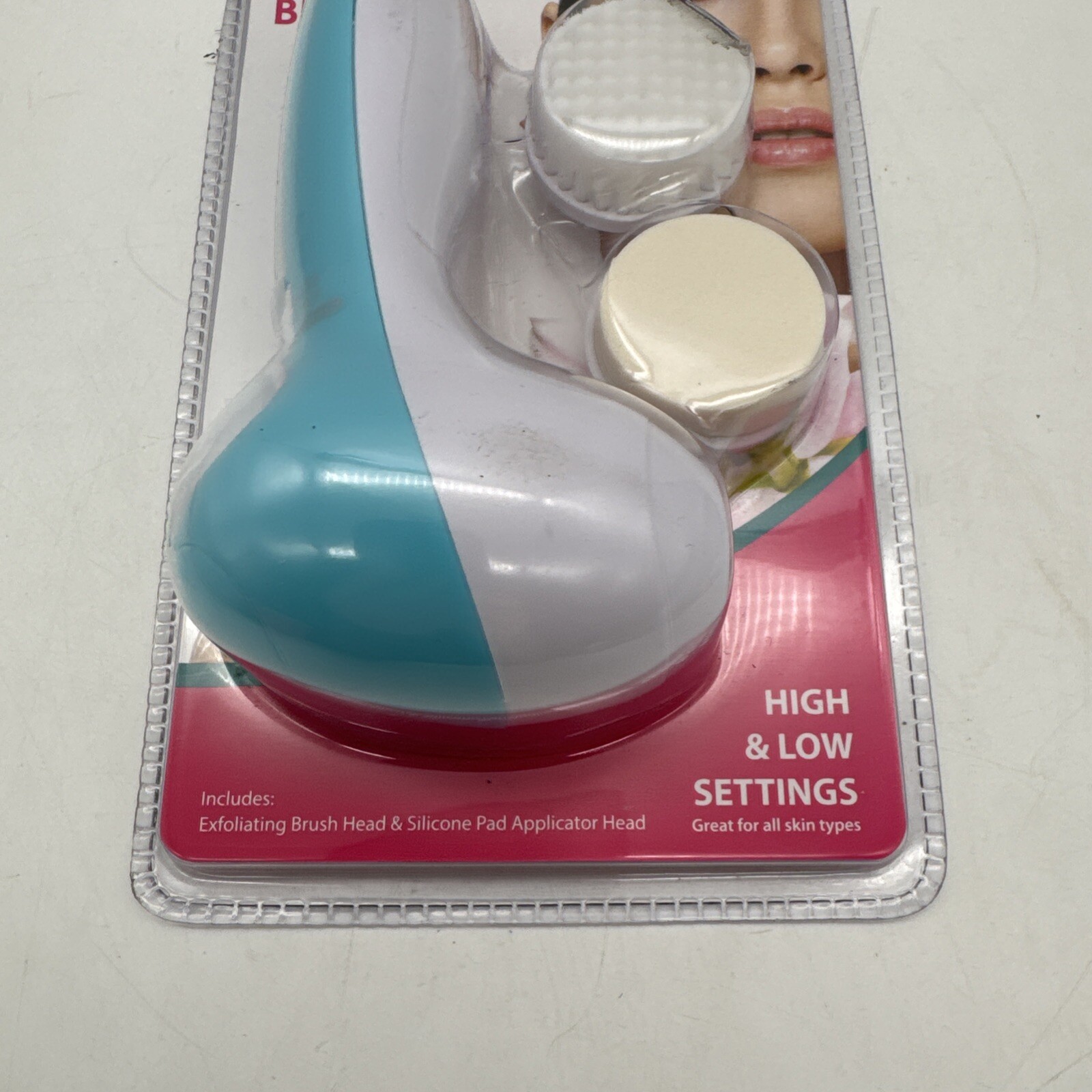 Masajeador Power Facial Cleansing Brush 2 in 1 Exfoliating Brush Head Silicone