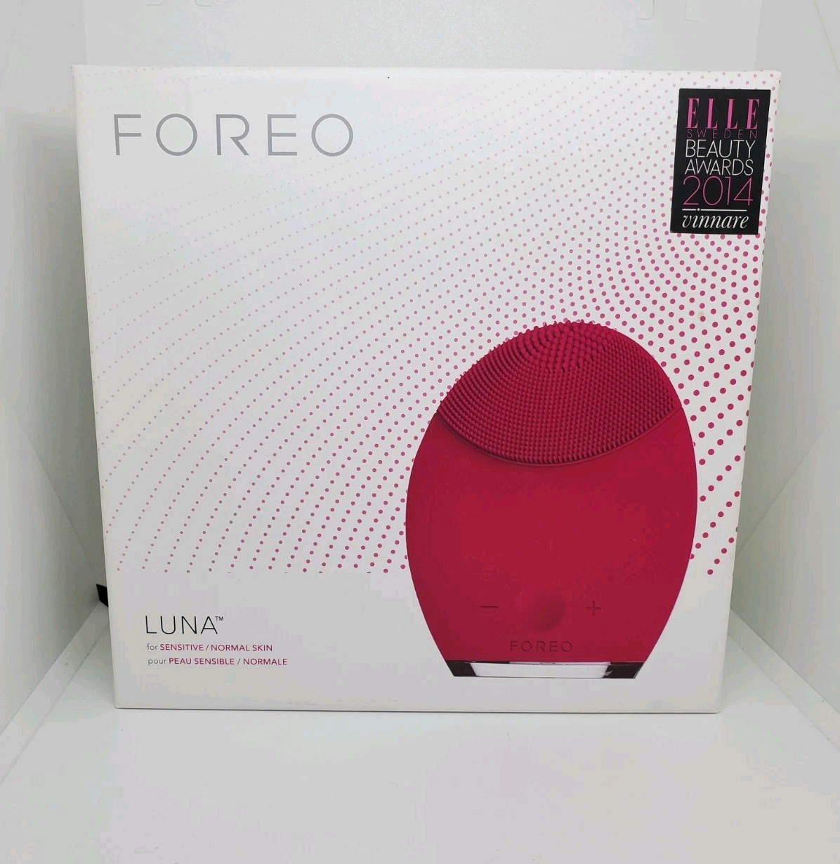 FOREO Luna Face Massager For Sensitive/Normal Skin, Magenta