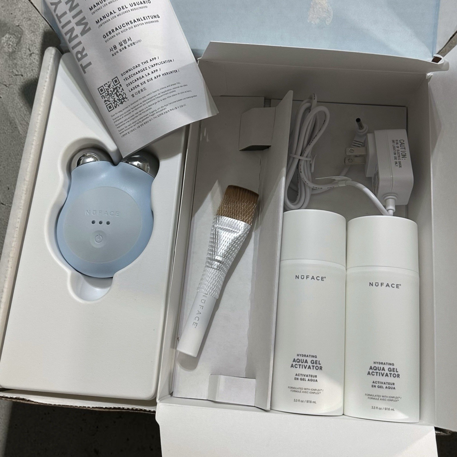 NuFace MINI+ Toning Starter Kit $250 Value BABY BLUE – PLEASE SEE DESCRIPTION