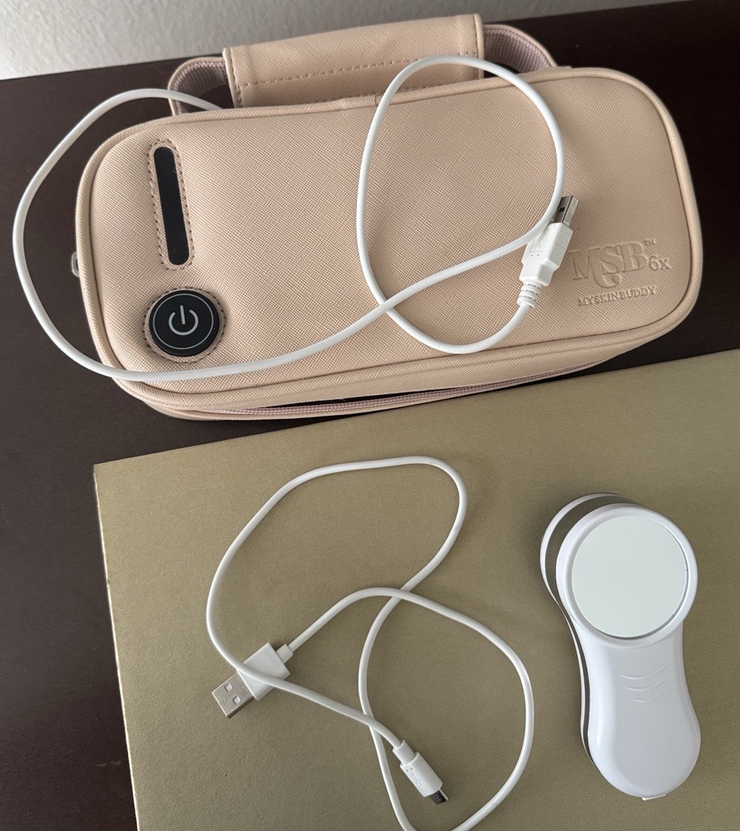 SOLD OUT MYSKINBUDDY BOOST Classic White + Sanitize & Glow Cosmetic Pouch Nude