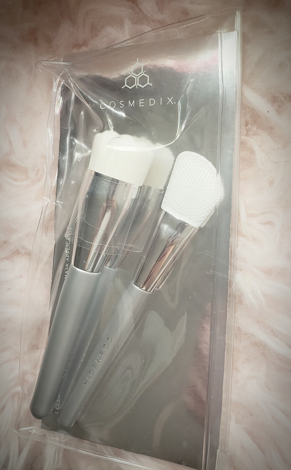 Cosmedix Skincare Brush Set- Cleansing Brush & Silicone Applicator. NEW & Sealed