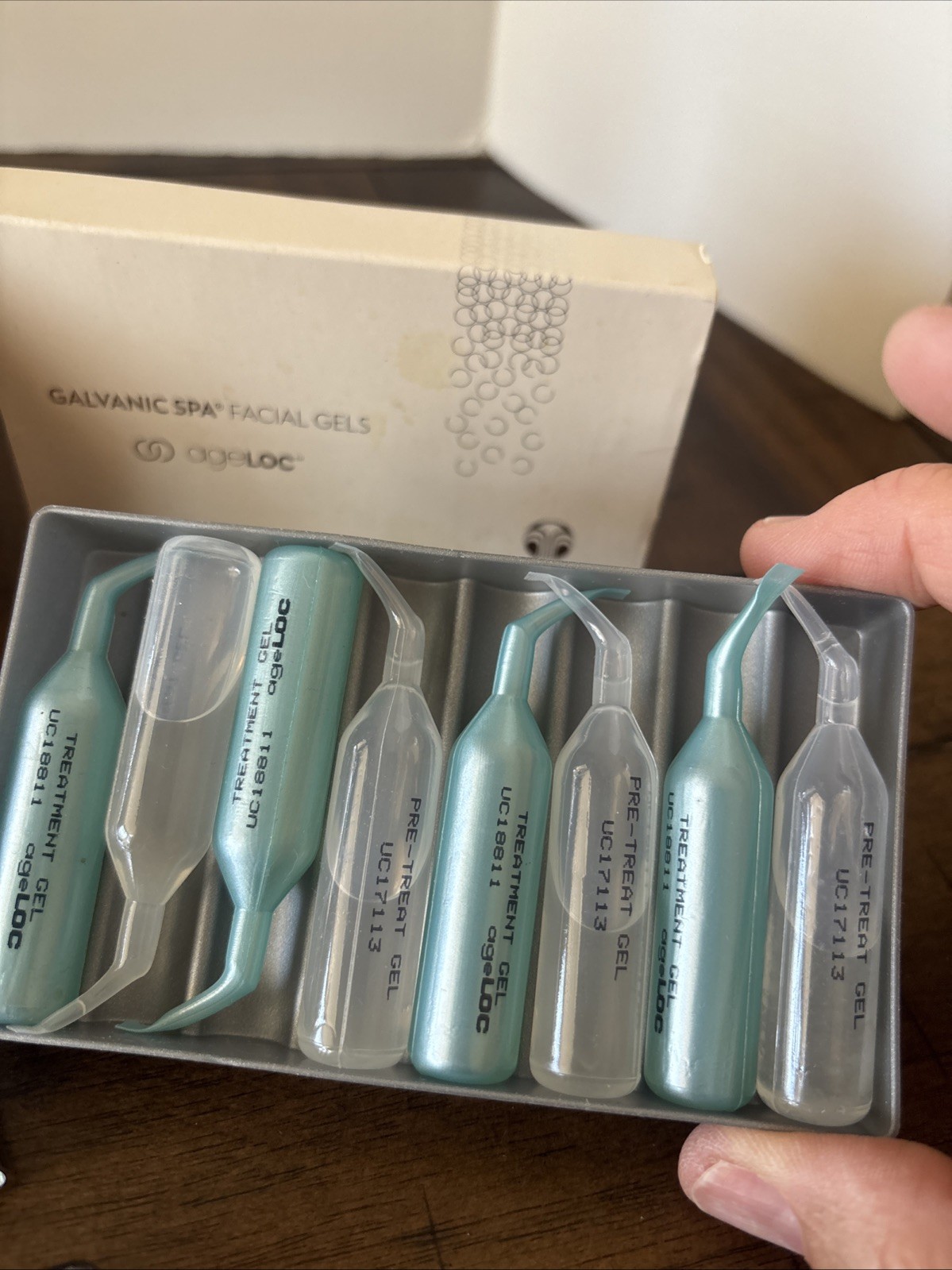 Nu Skin Galvanic Spa System II Anti-Aging Device And Facial Gels