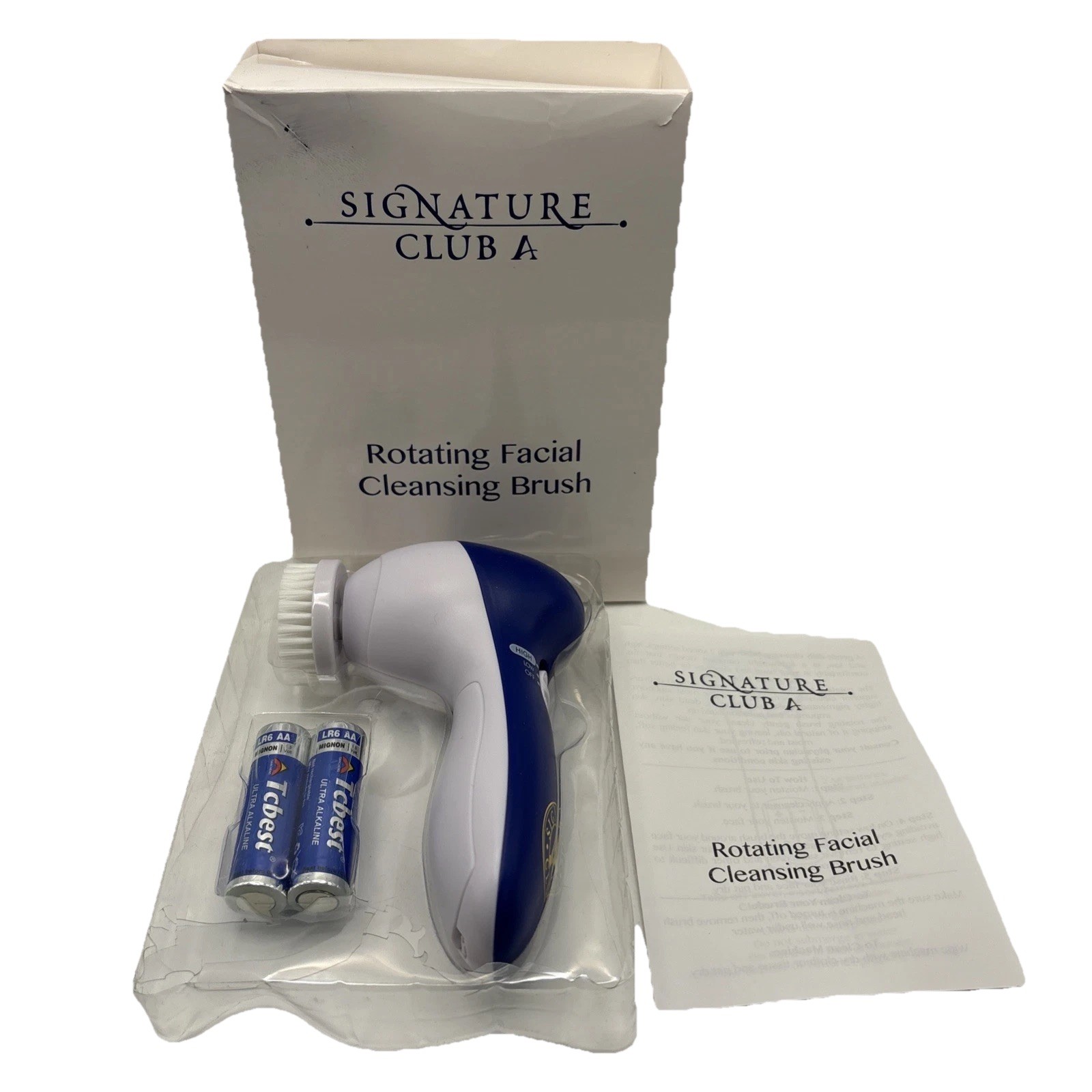 NEW Signature Club A Rotating Facial Cleansing Brush Batteries Electric Open Box