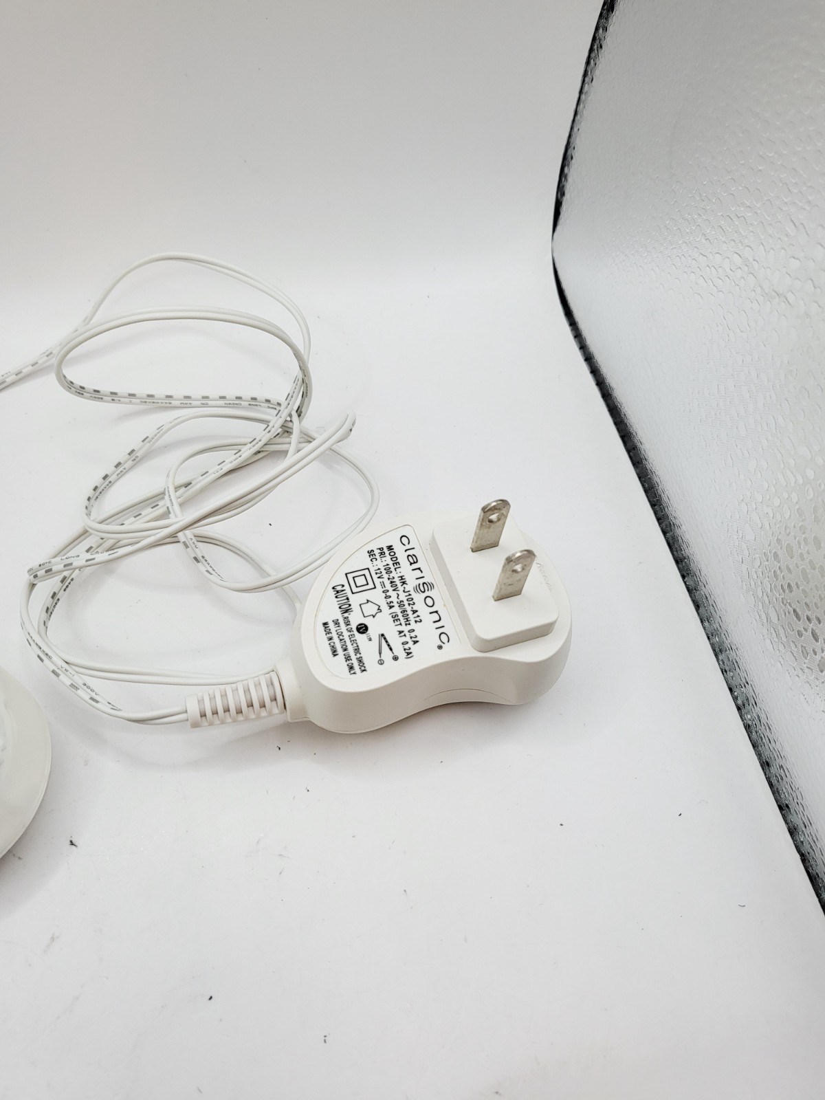 Clarisonic PLUS Charging Cradle White 27RH For Personal Hygiene HK-J102-A12
