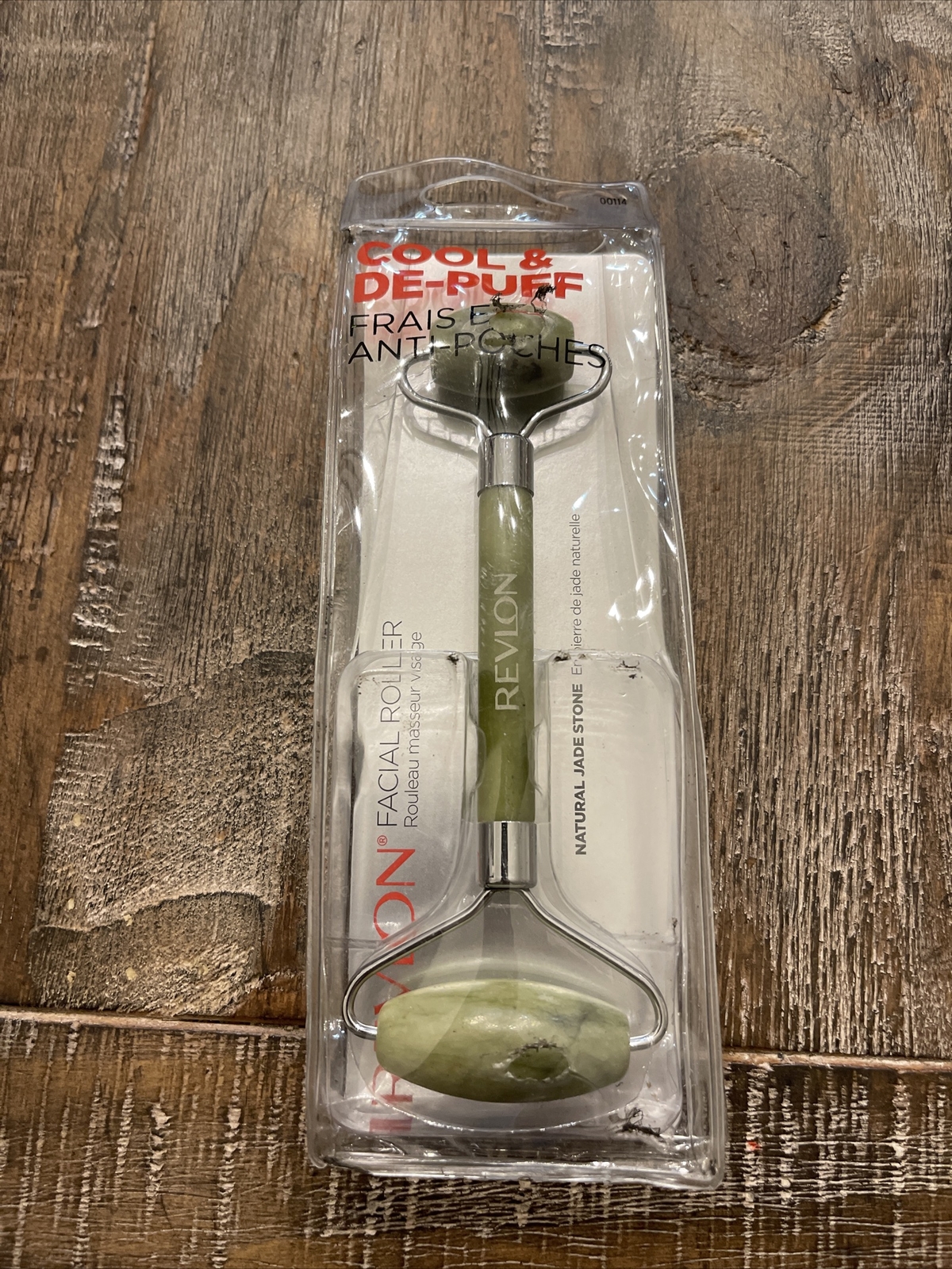 Revlon Jade Stone Facial Roller, Dual-Sided Face Massager to Cool and De-Puff, J