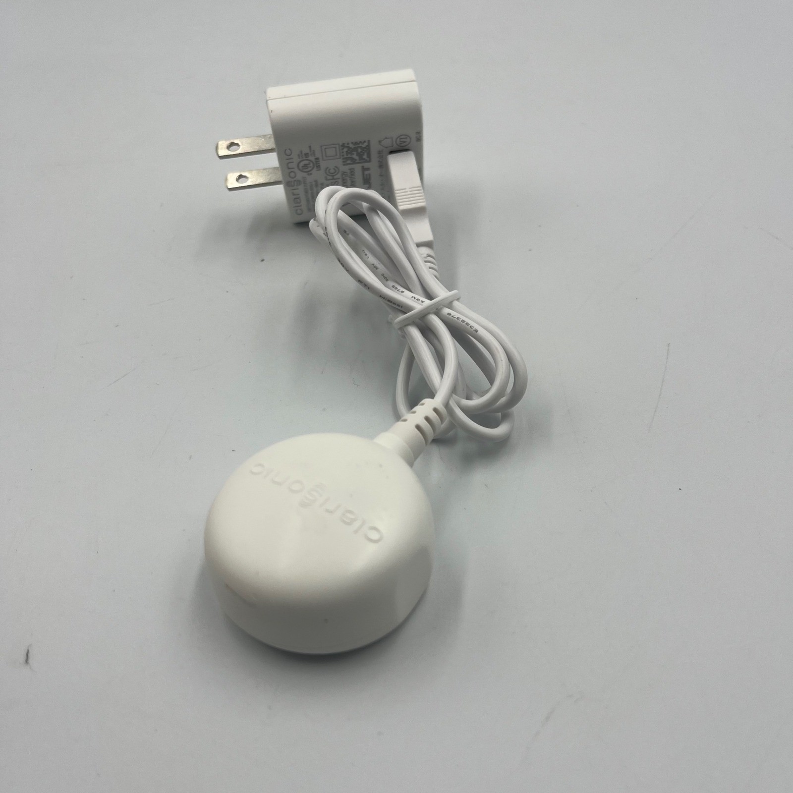 Clarisonic pLink Magnetic USB Charger Cord and Wall Adapter White Mia 2 Aria Fit