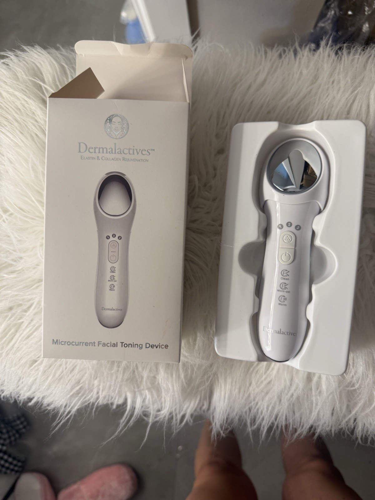 Dermalactives Microcurrent Facial Toning Device Elastin & Collagen Rejuvenation
