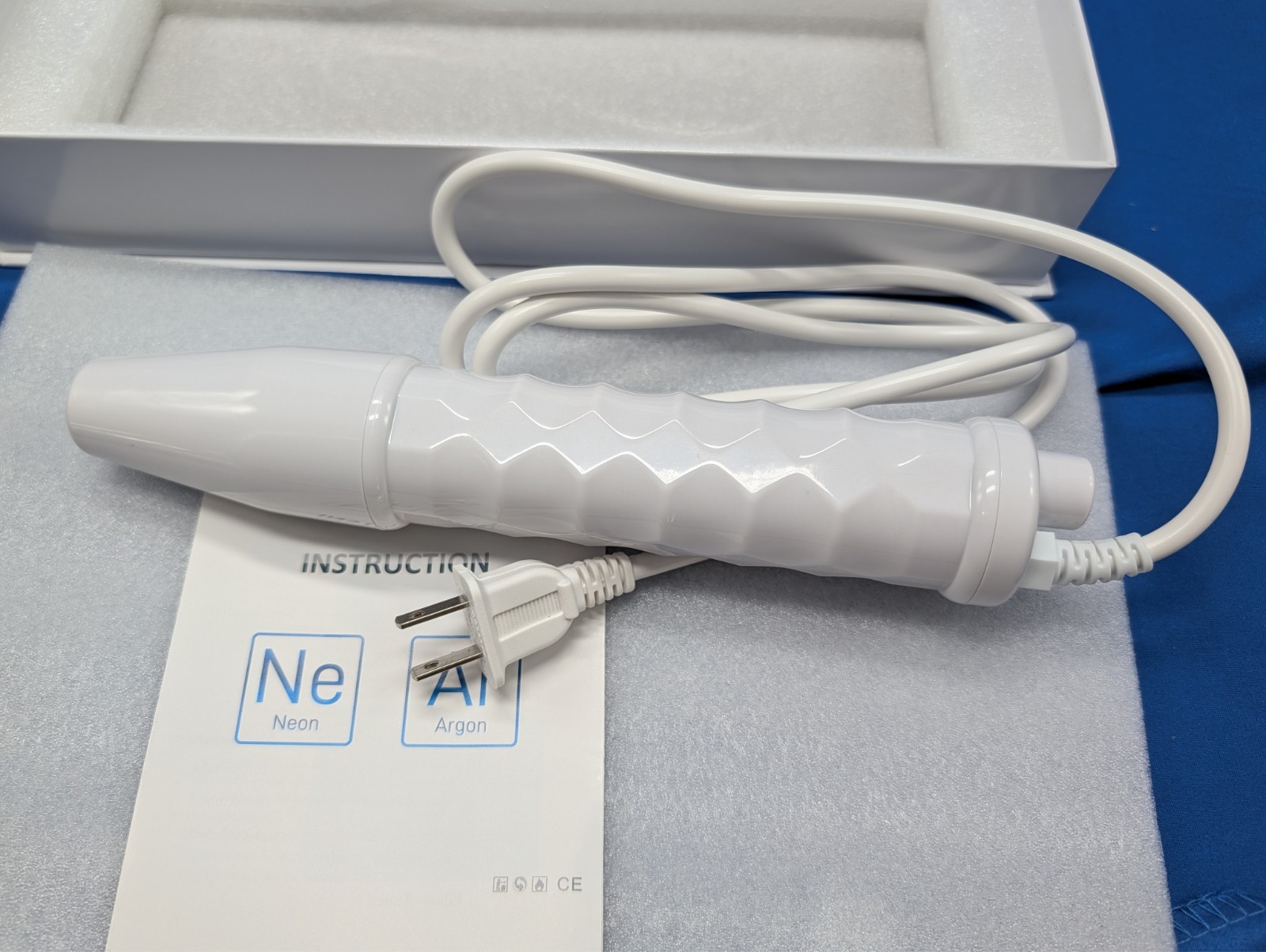 Houzzi High Frequency Skin Therapy Wand Neon and Argon Working Condition (video)