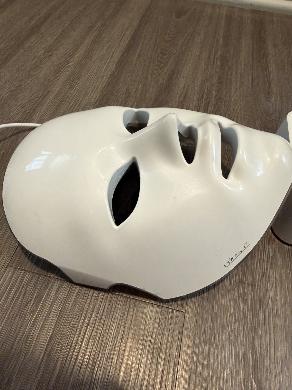 Deesse PRO LED Light Therapy Mask – SBT-MLLT13 – TESTED WORKING