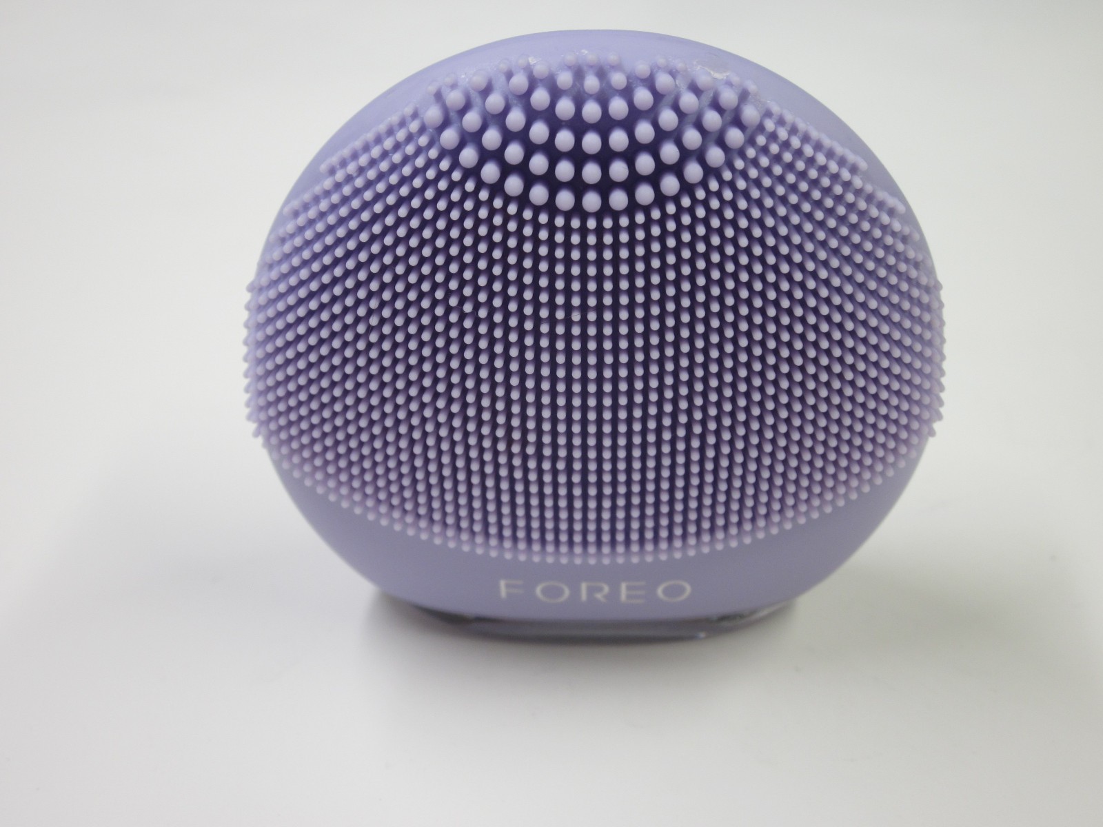 FOREO Luna 4 Go Travel-Friendly Facial Cleansing & Massaging Device