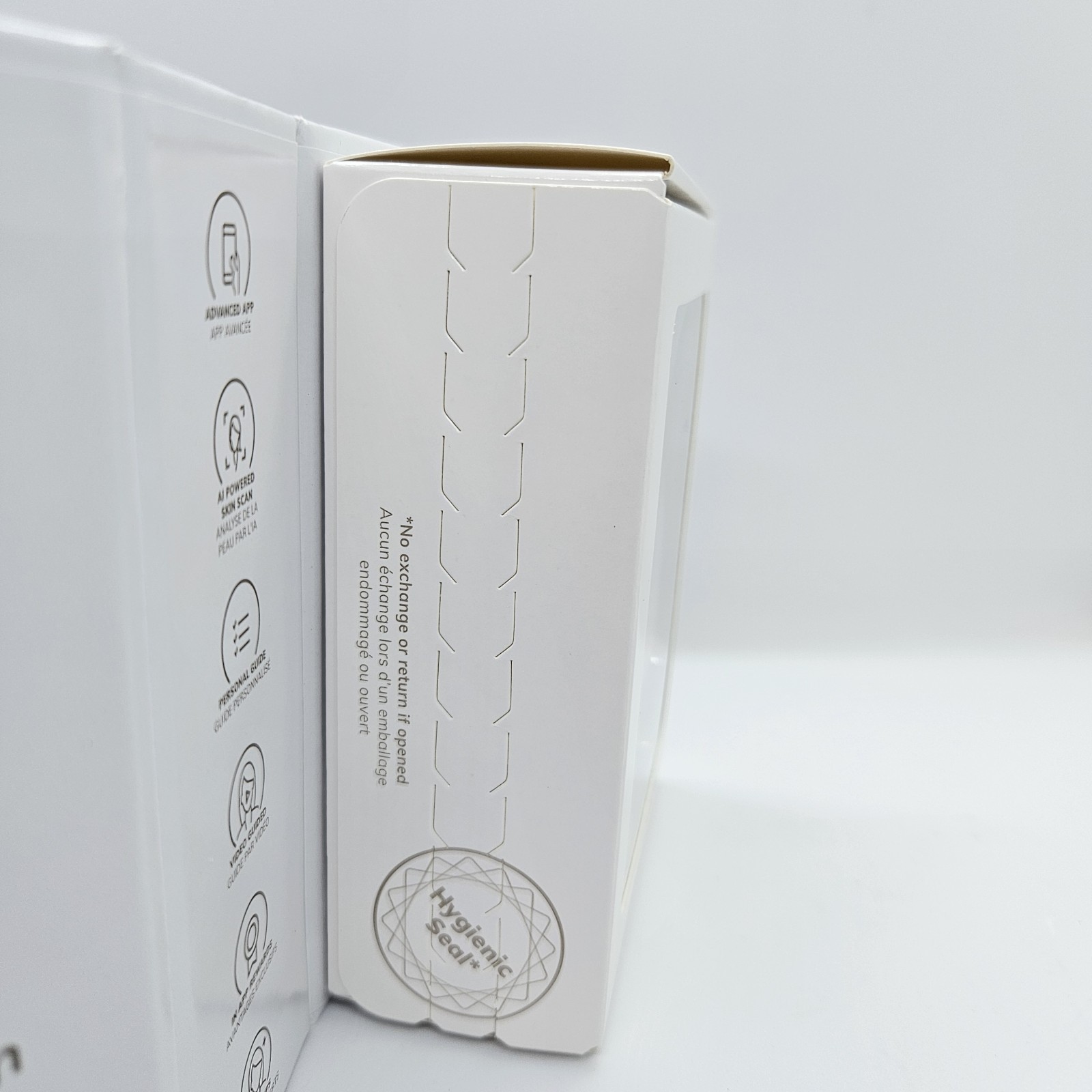 Hello Kitty x GESKE Skincare Bundle – Thermo Facial Brush & Hydration Refresher