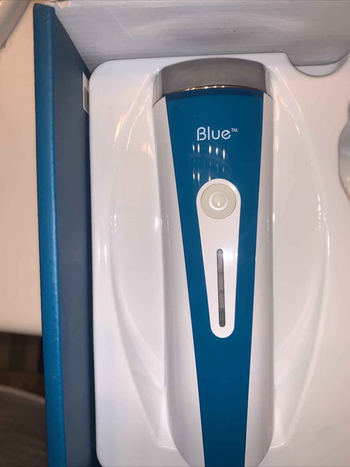 Silk’n Blue Acne Solutions Light Therapy Treatment Blue Technology