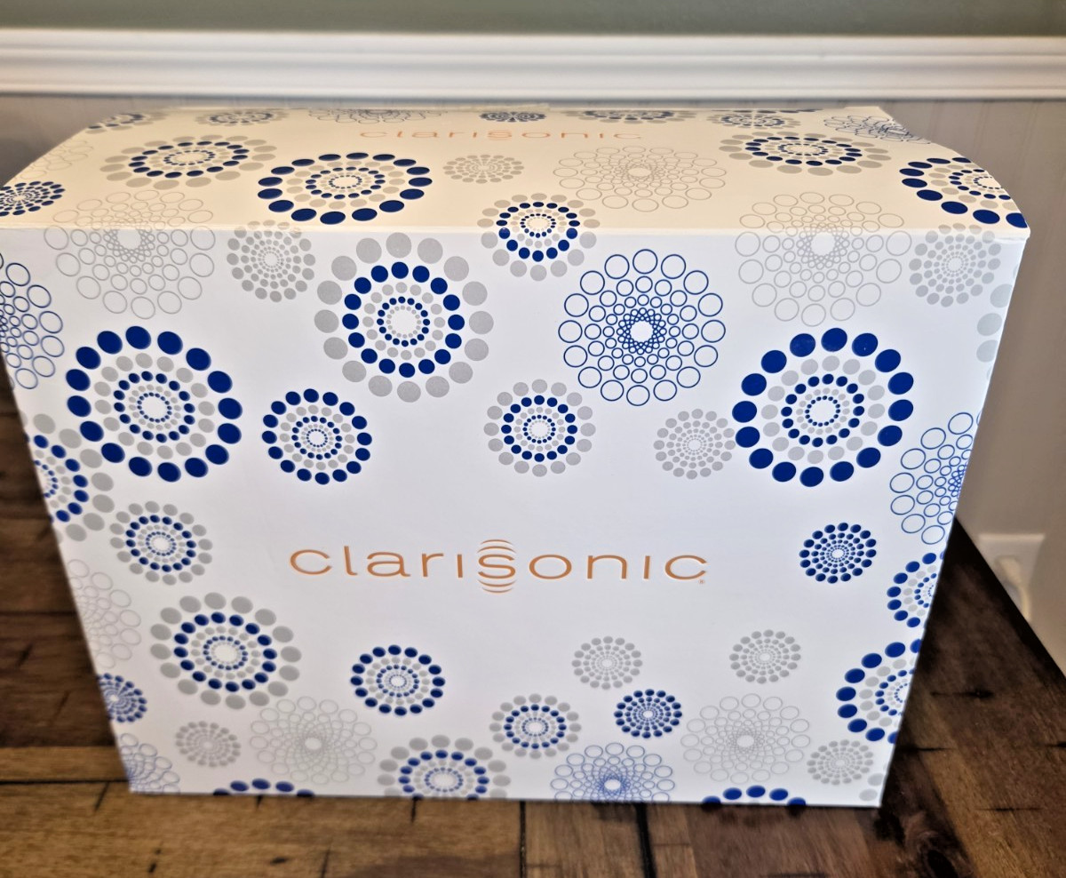 Clarisonic Smart Profile Face & Body Sonic Cleansing – New in Opened Box