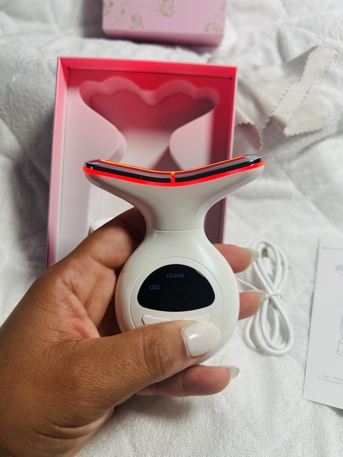 Aozemei AM-812B Micro-current Facial Beauty Device LED Hot Massage White