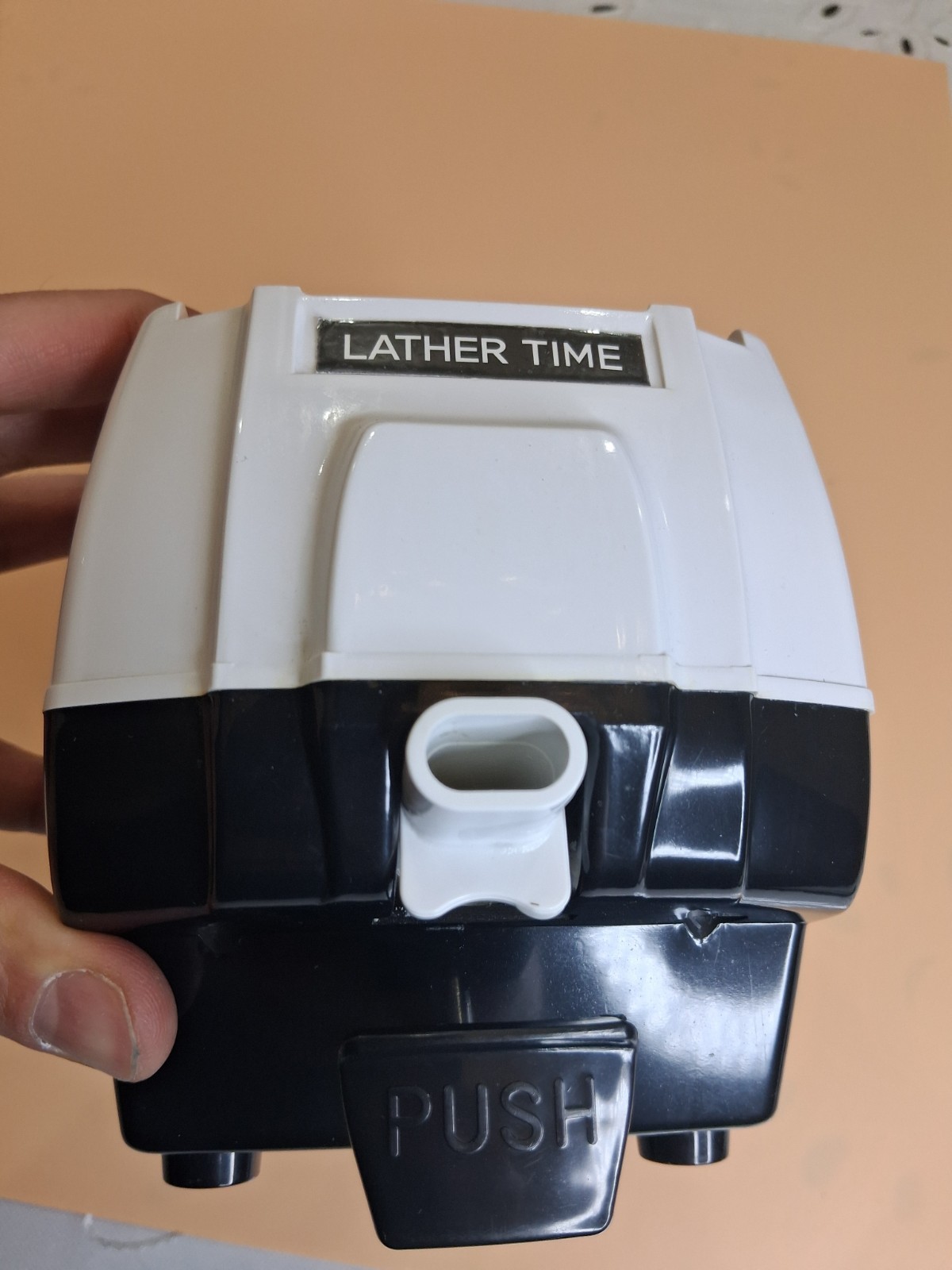 SCALPMASTER Lather Time Hot Lather Machine SB-M