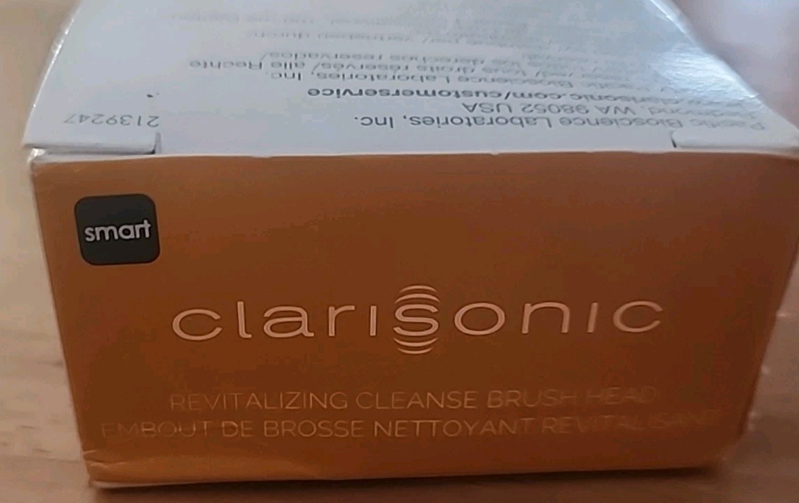 Clarisonic Revitalizing Cleanse Brush Head Replacement Rare One NEW