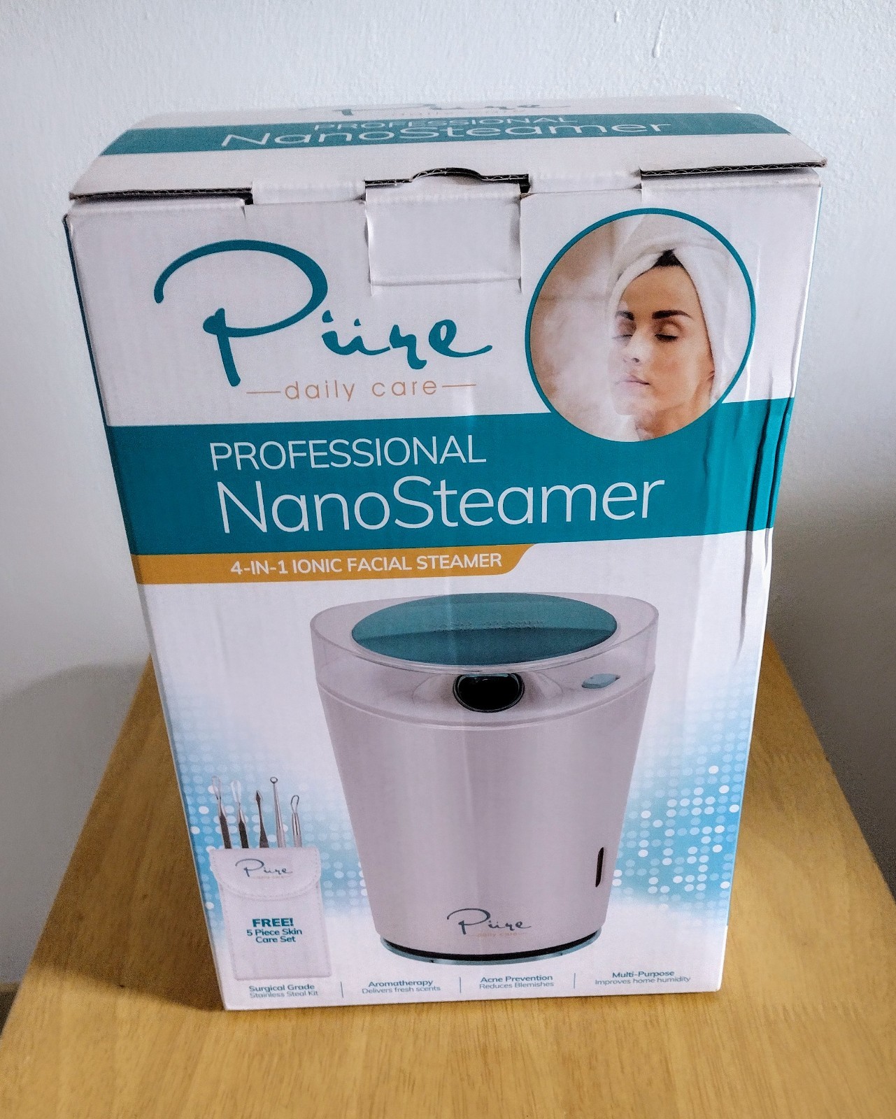 NanoSteamer Professional 4-in-1 Nano Ionic Facial Steamer for Spas NIB