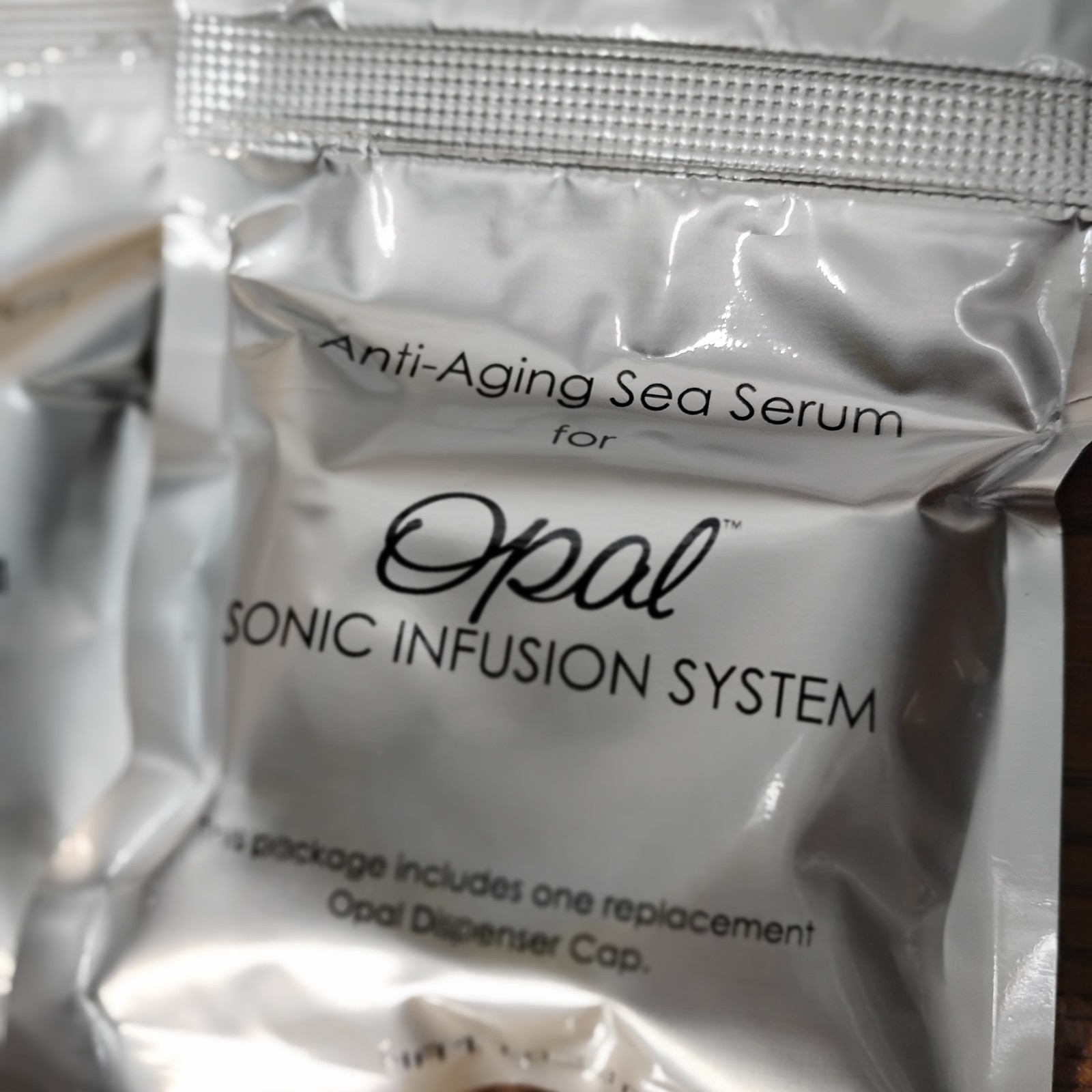 Clarisonic Opal Sonic Skin Anti Aging Infusion System – White – New 👍 Nice B11