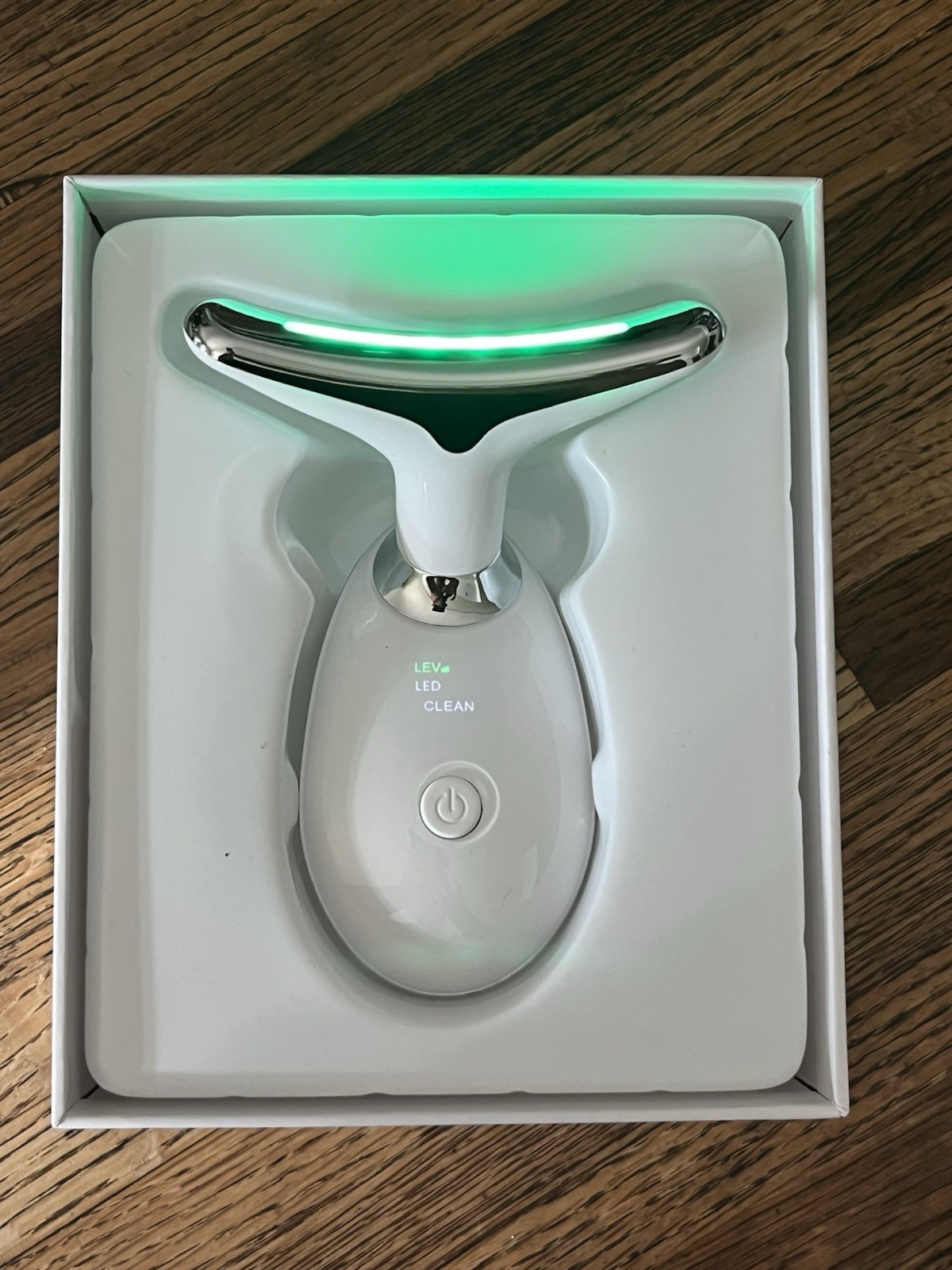 NEW Commodery MicroGlow Handset Intensed Pulsed Light Wrinkles Reducing