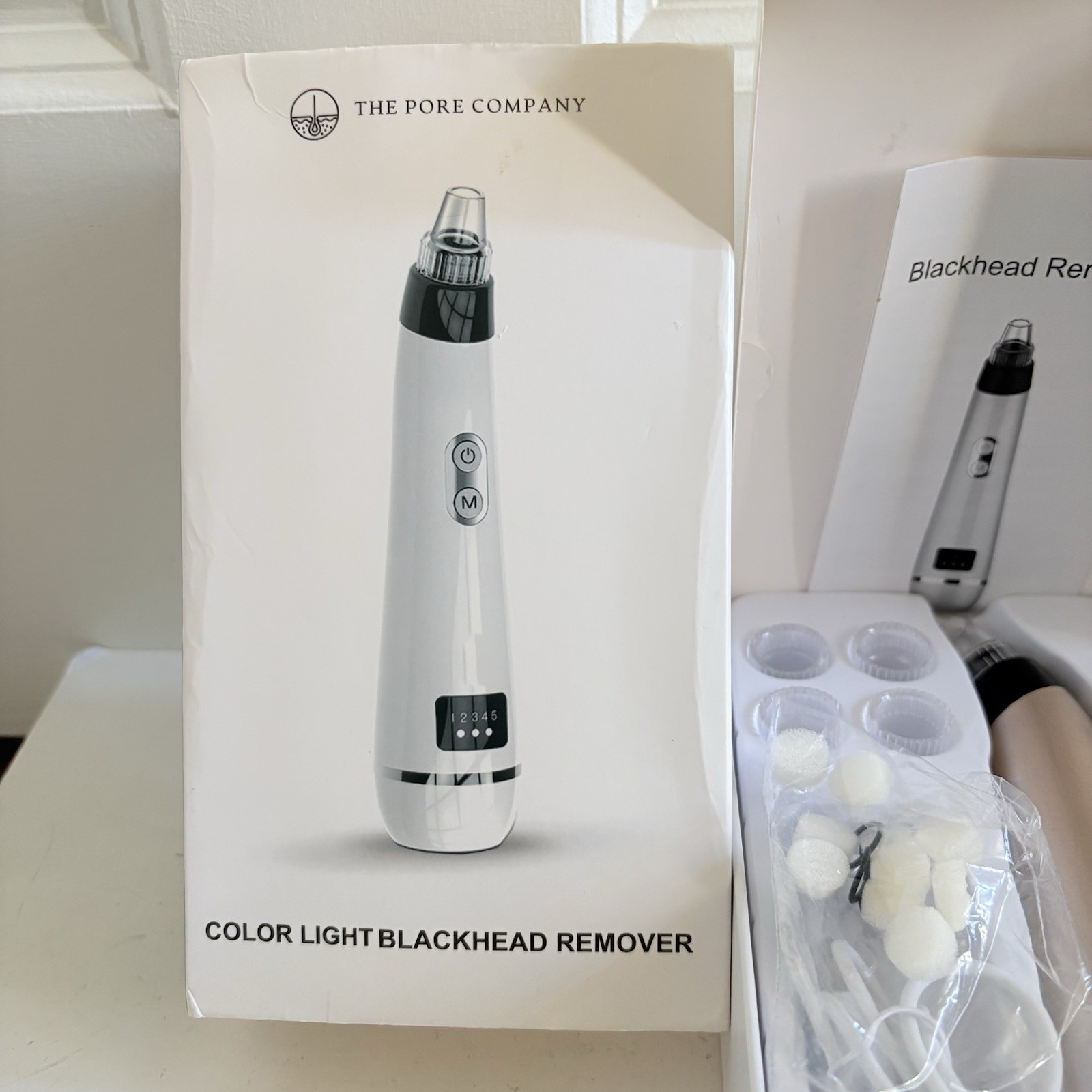 The Pore Company Pore Color Light Pro Pore Cleaner and Blackhead Vacuum