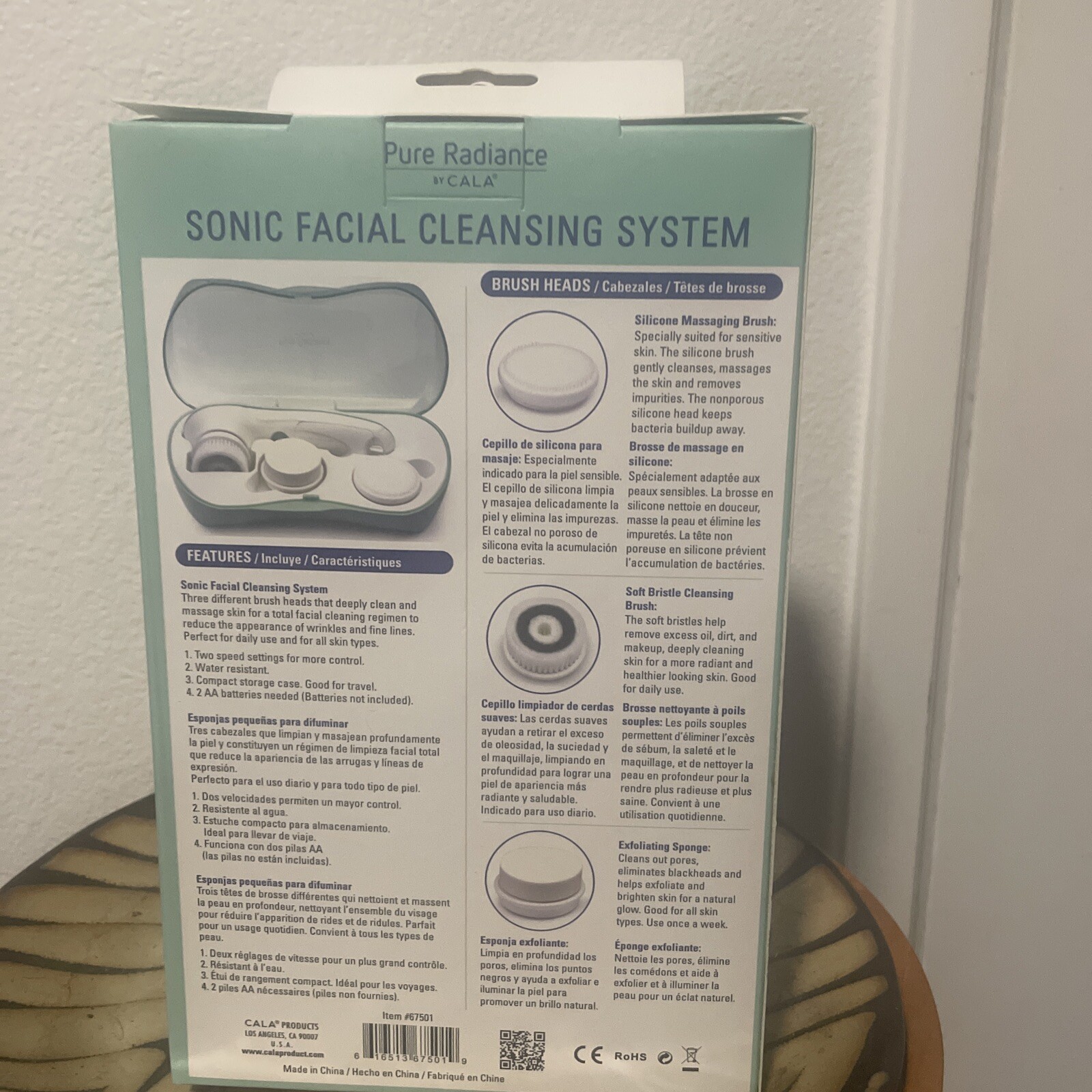 NEW Pure Radiance by Cala Sonic Facial Cleansing System White 3 Brushes 2 Speeds